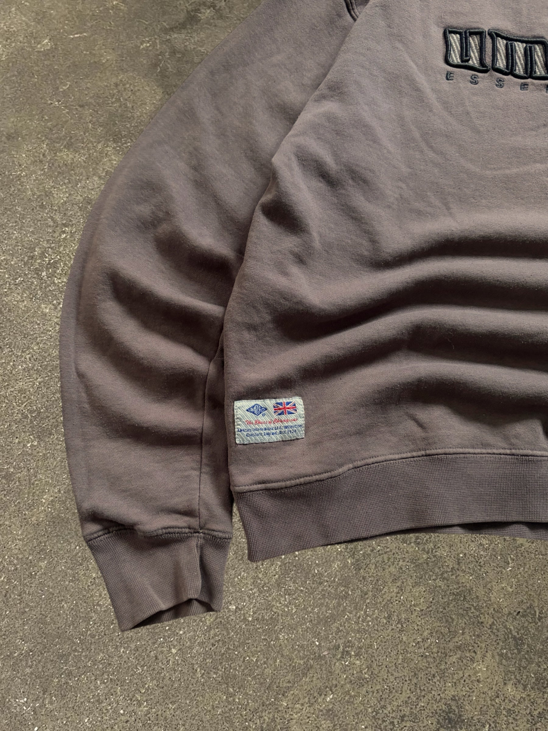 VINTAGE BROWN UMBRO LOGO SWEATSHIRT