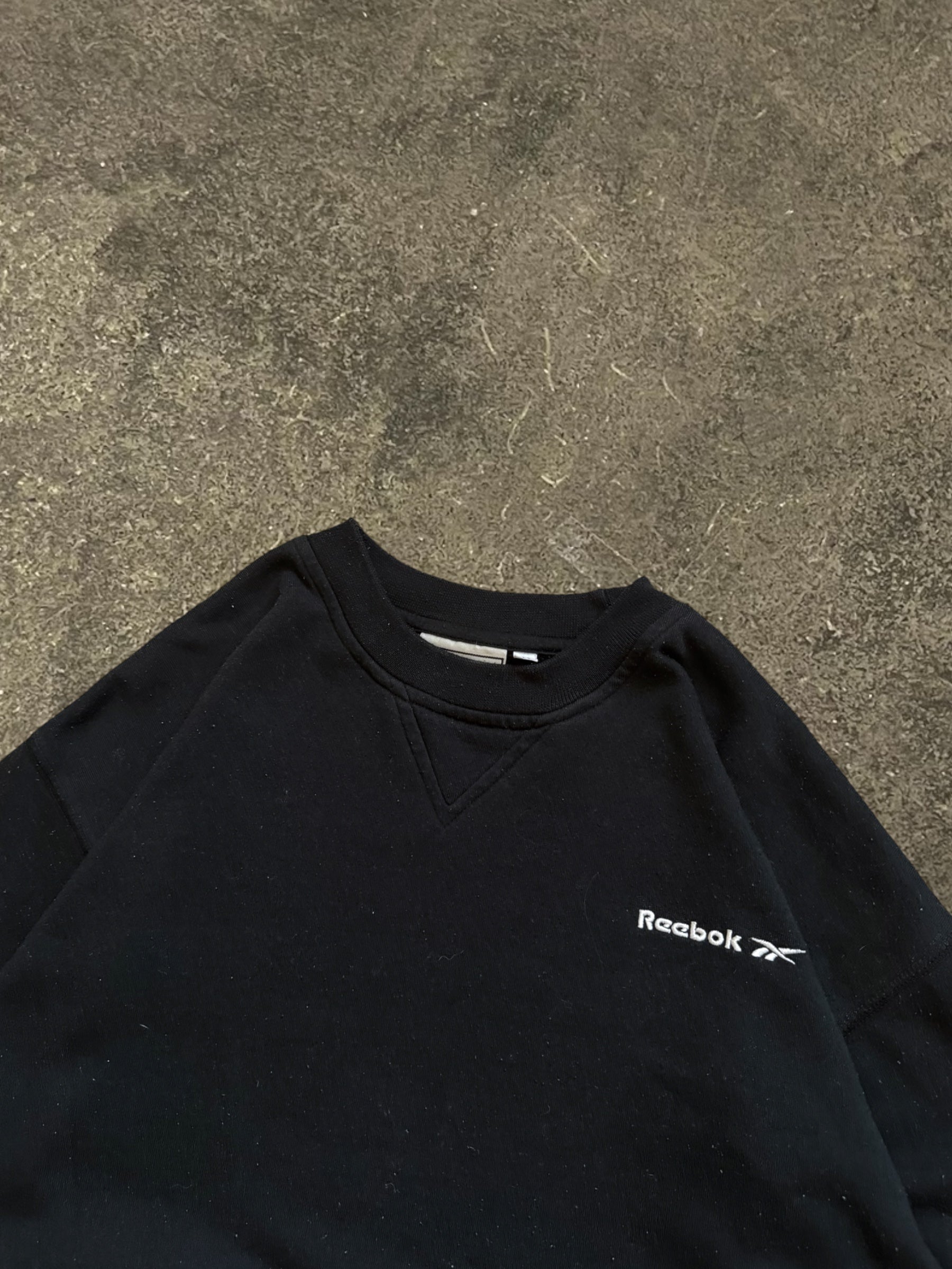 VINTAGE 90S REEBOK SWEATSHIRT