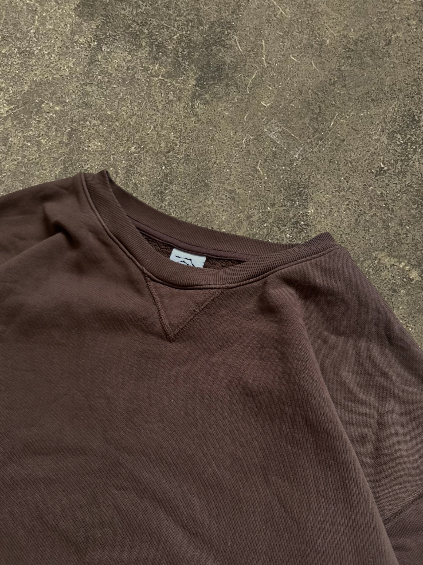 AKIMBO CLUB BLANK SWEATSHIRT