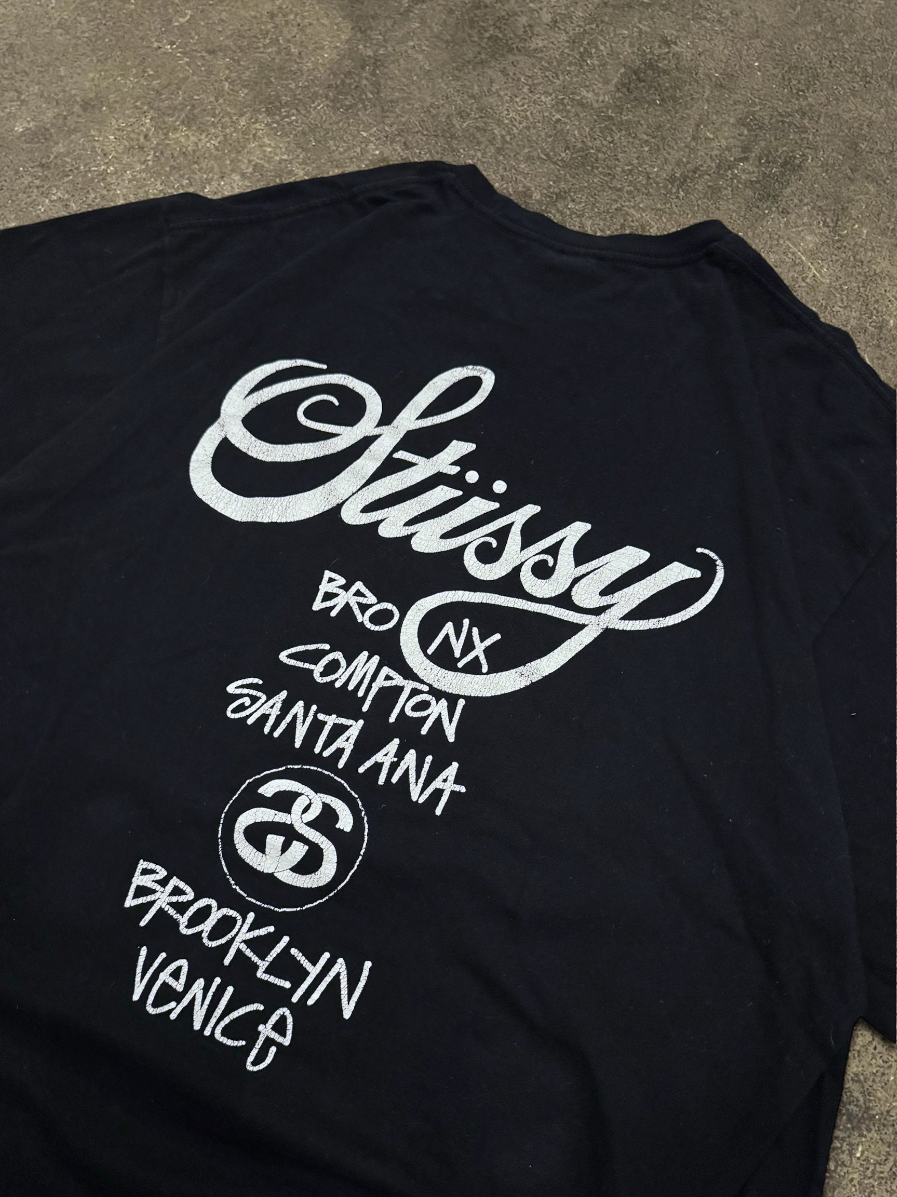 STÜSSY WORLD TOUR T-SHIRT