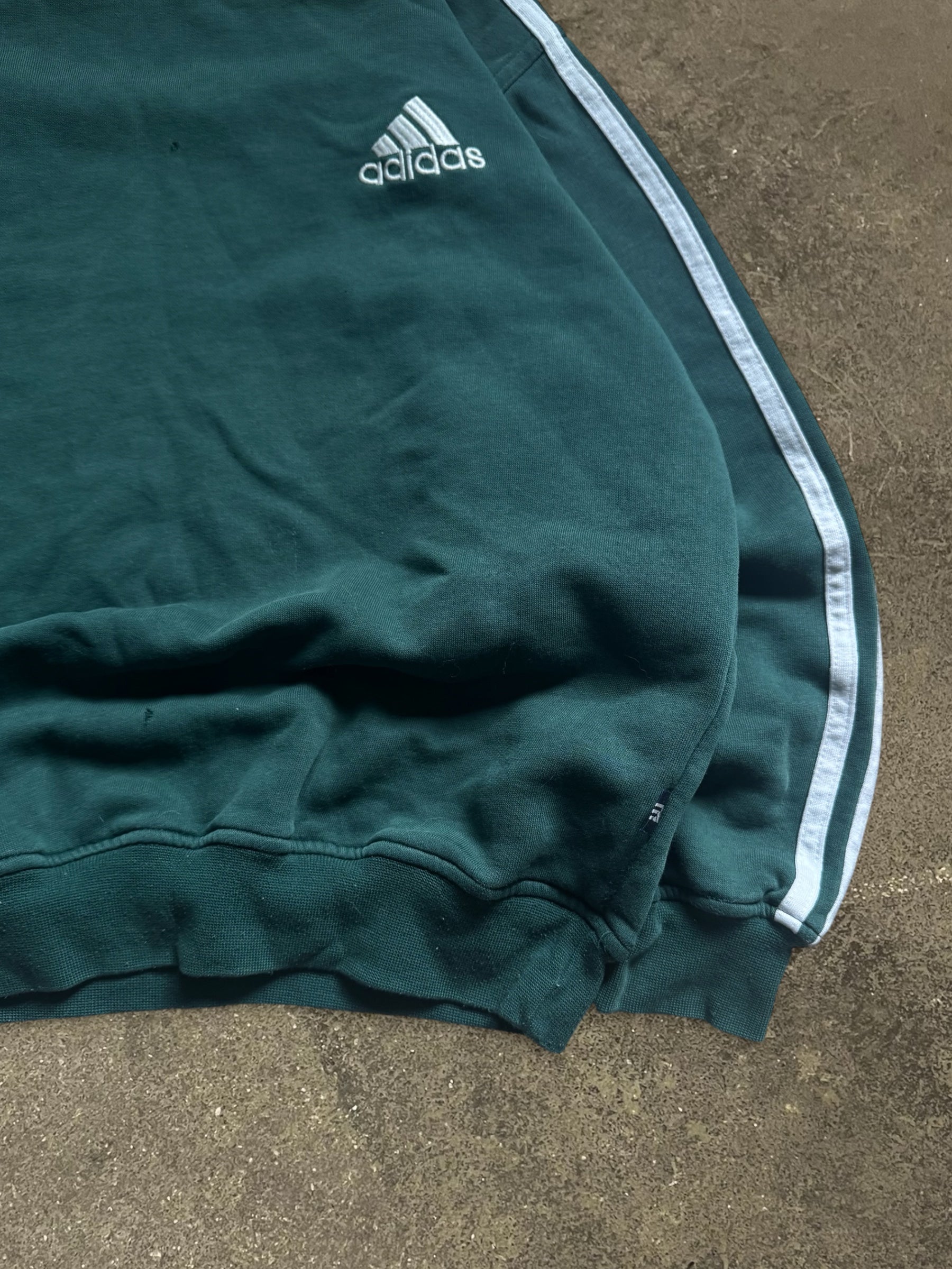 VINTAGE 90S ADIDAS SWEATSHIRT