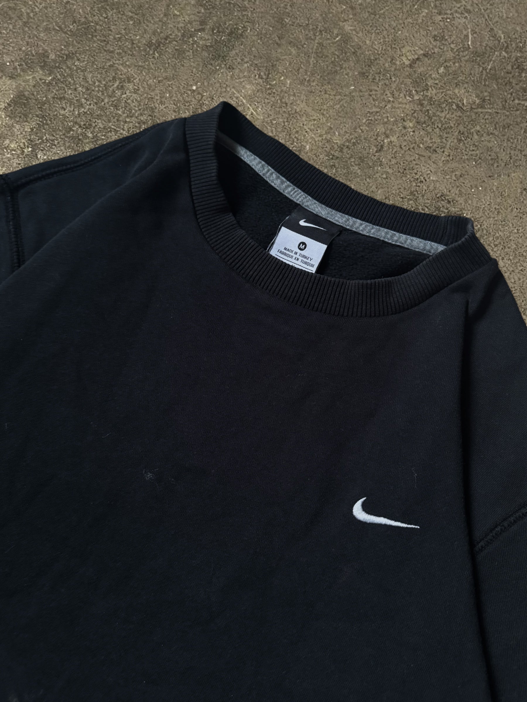 VINTAGE 00S NIKE SWEATSHIRT