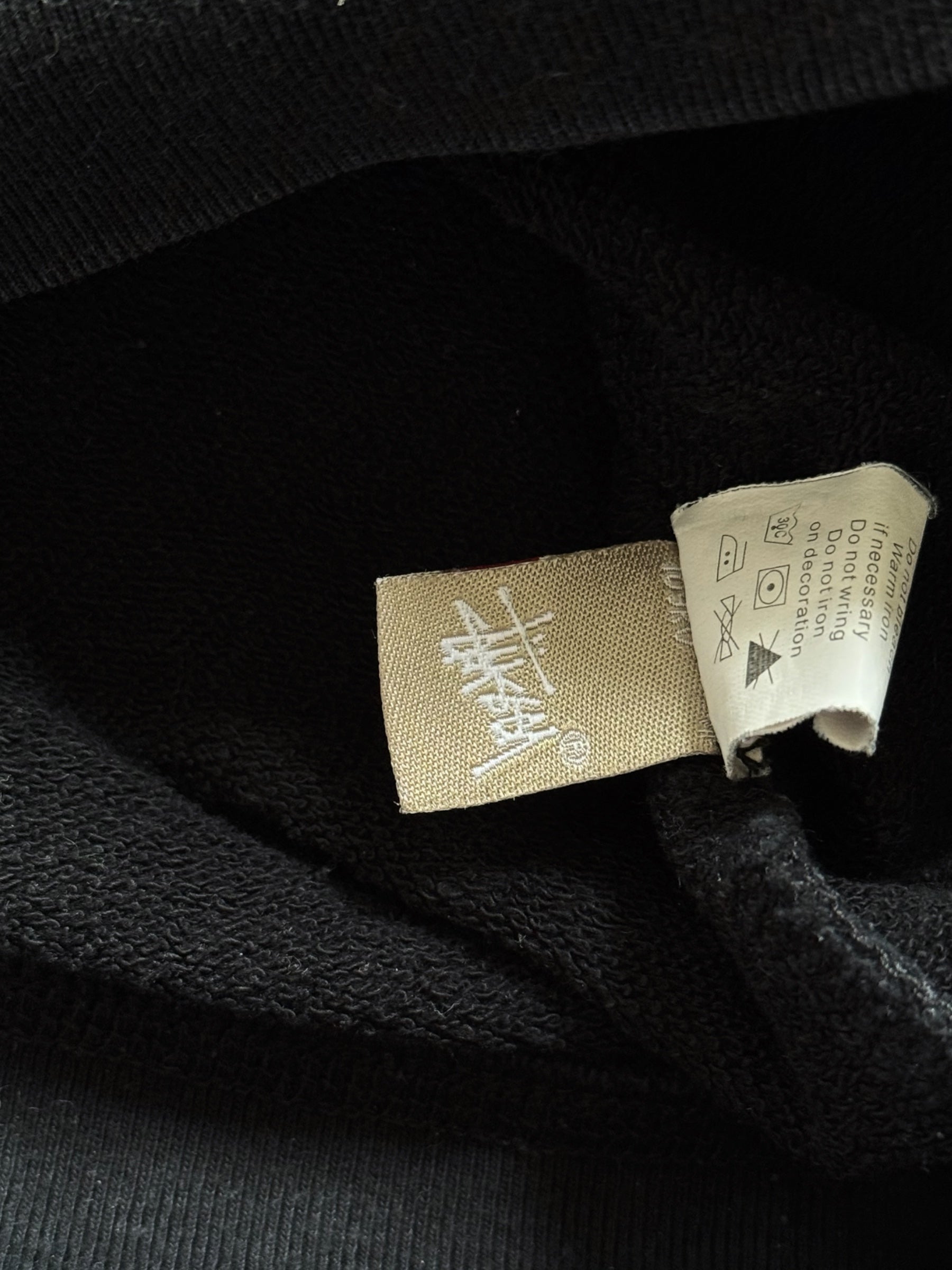 VINTAGE 00S STÜSSY LOGO SWEATSHIRT