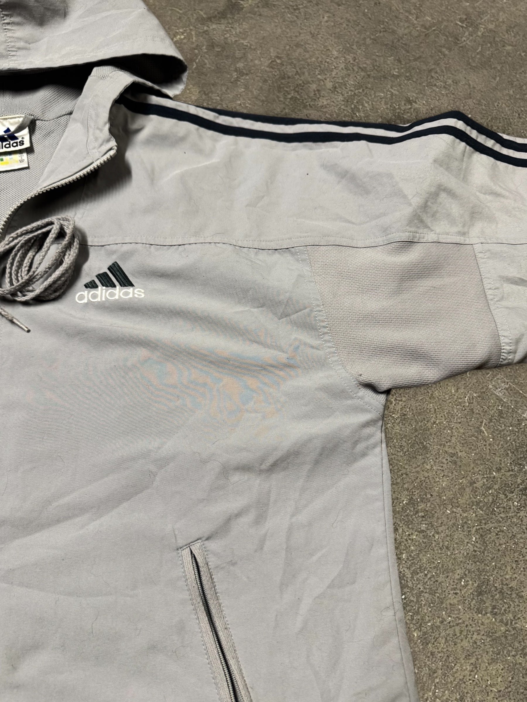 VINTAGE 90S ADIDAS WINDBREAKER