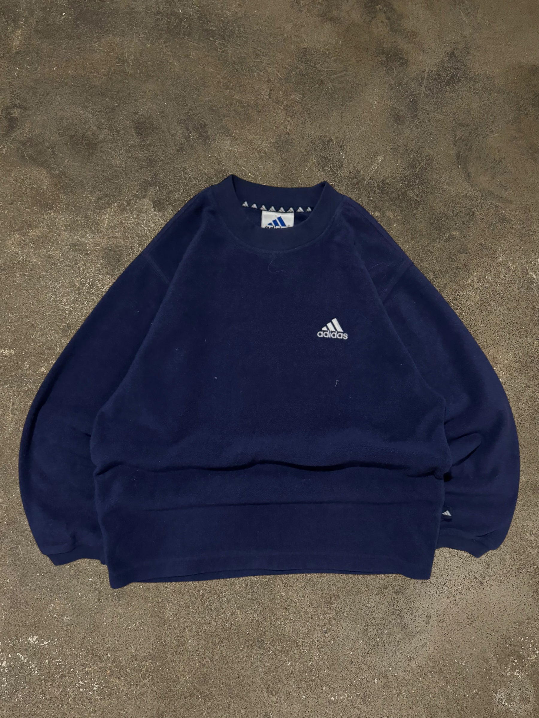 VINTAGE 90S NAVY ADIDAS FLEECE