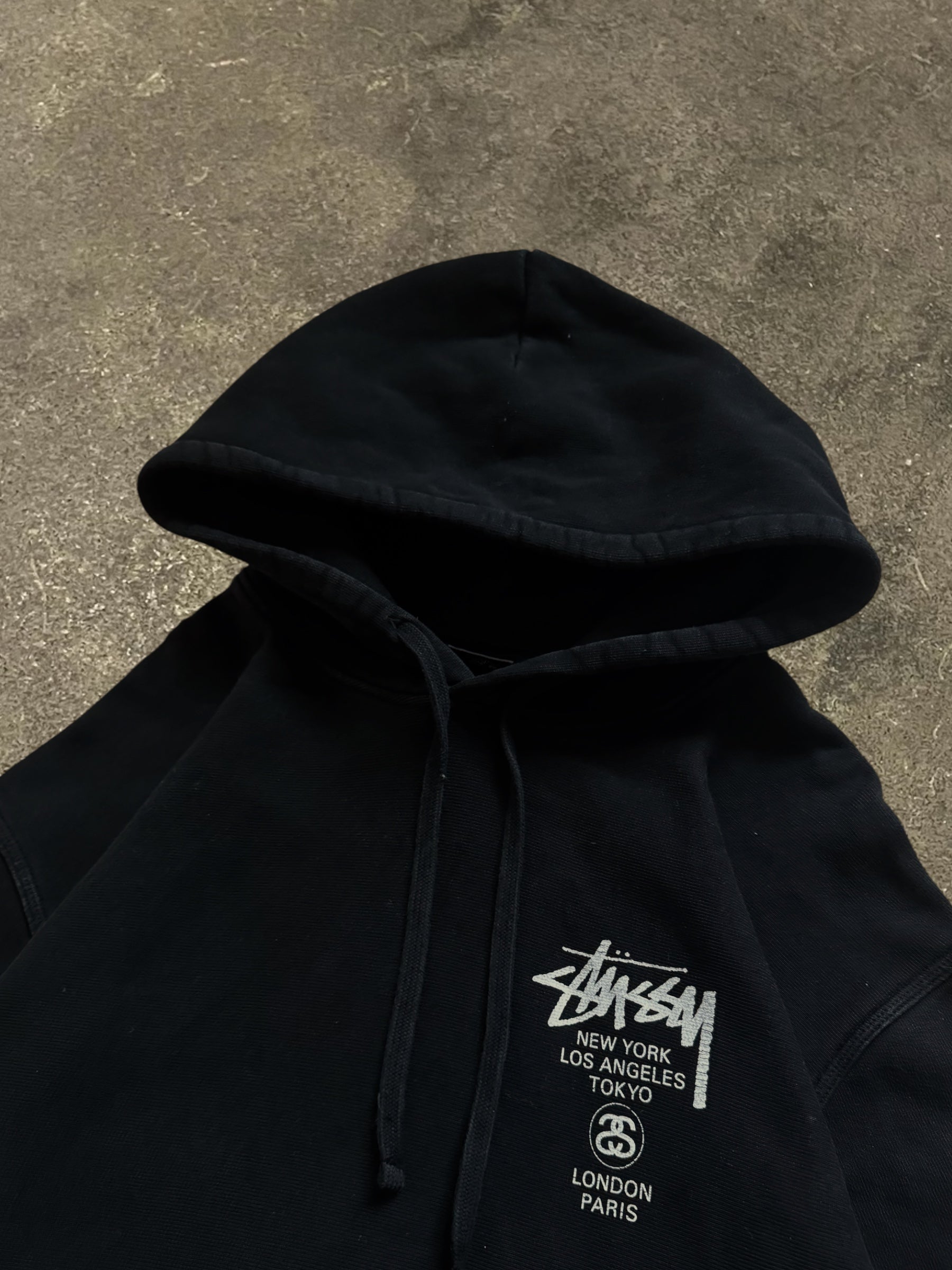 STÜSSY FW24 BLACK WORLD TOUR HOODIE