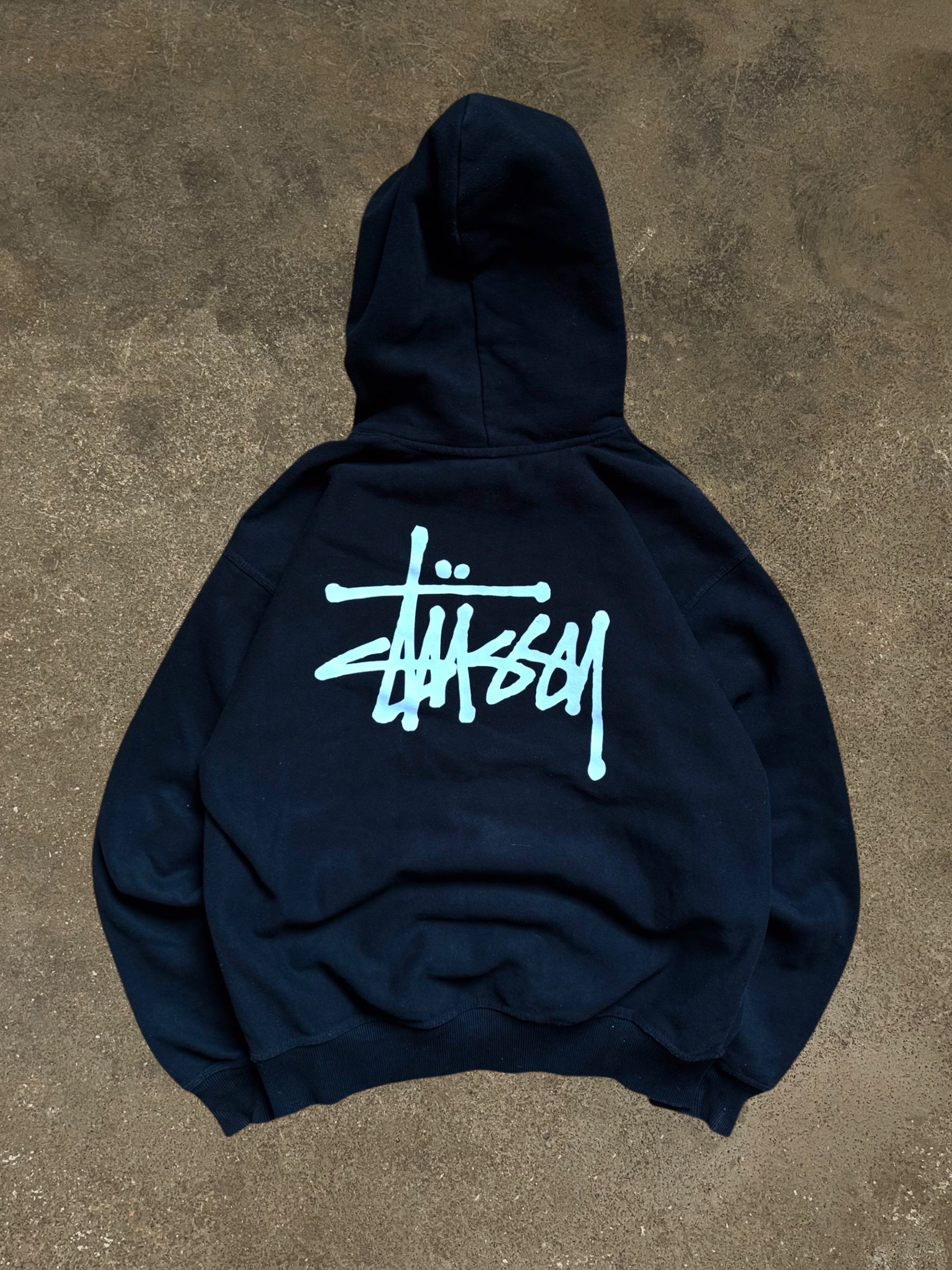 STÜSSY NAVY BASIC LOGO HOODIE