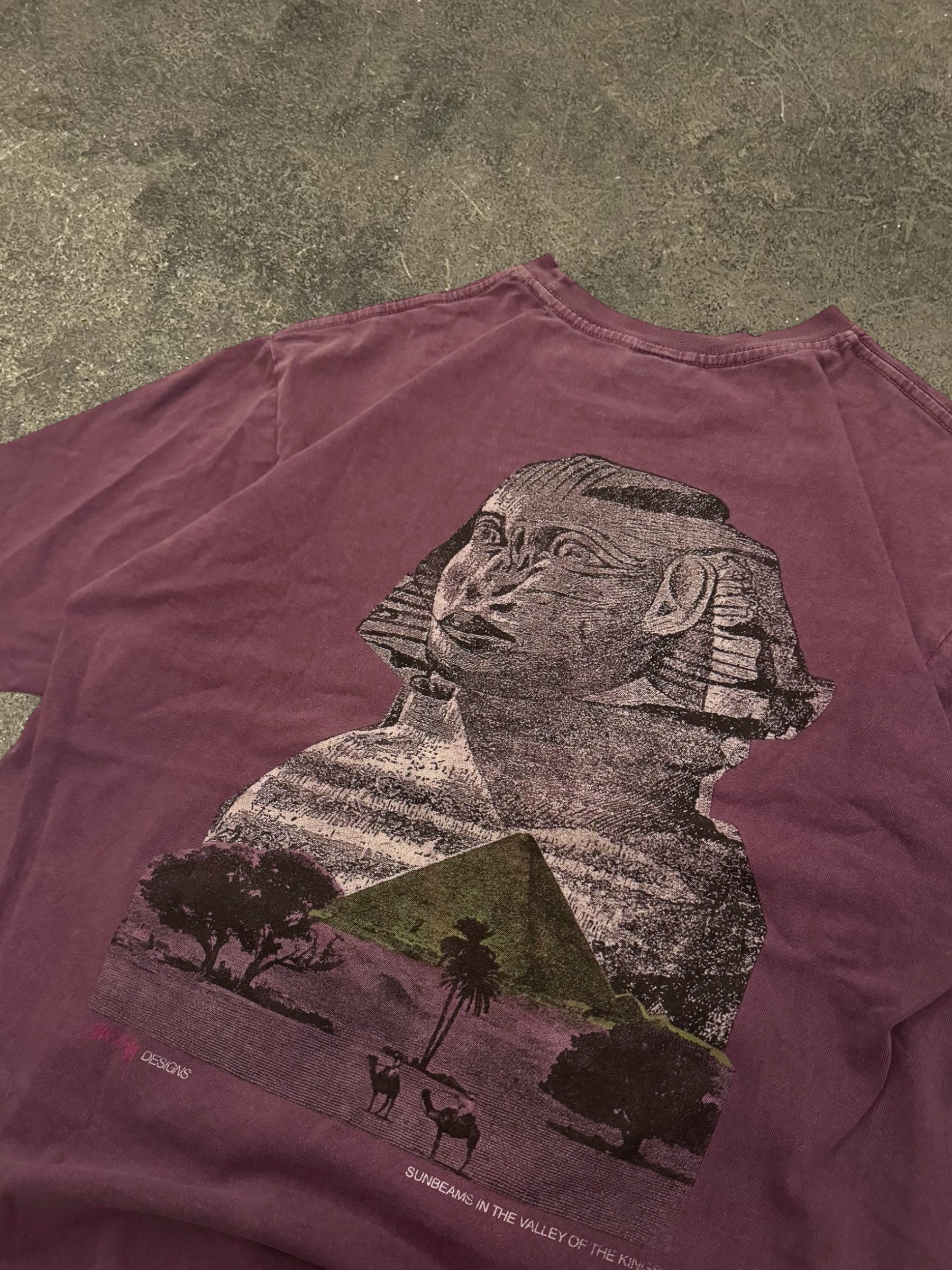 STÜSSY SPHINX T-SHIRT