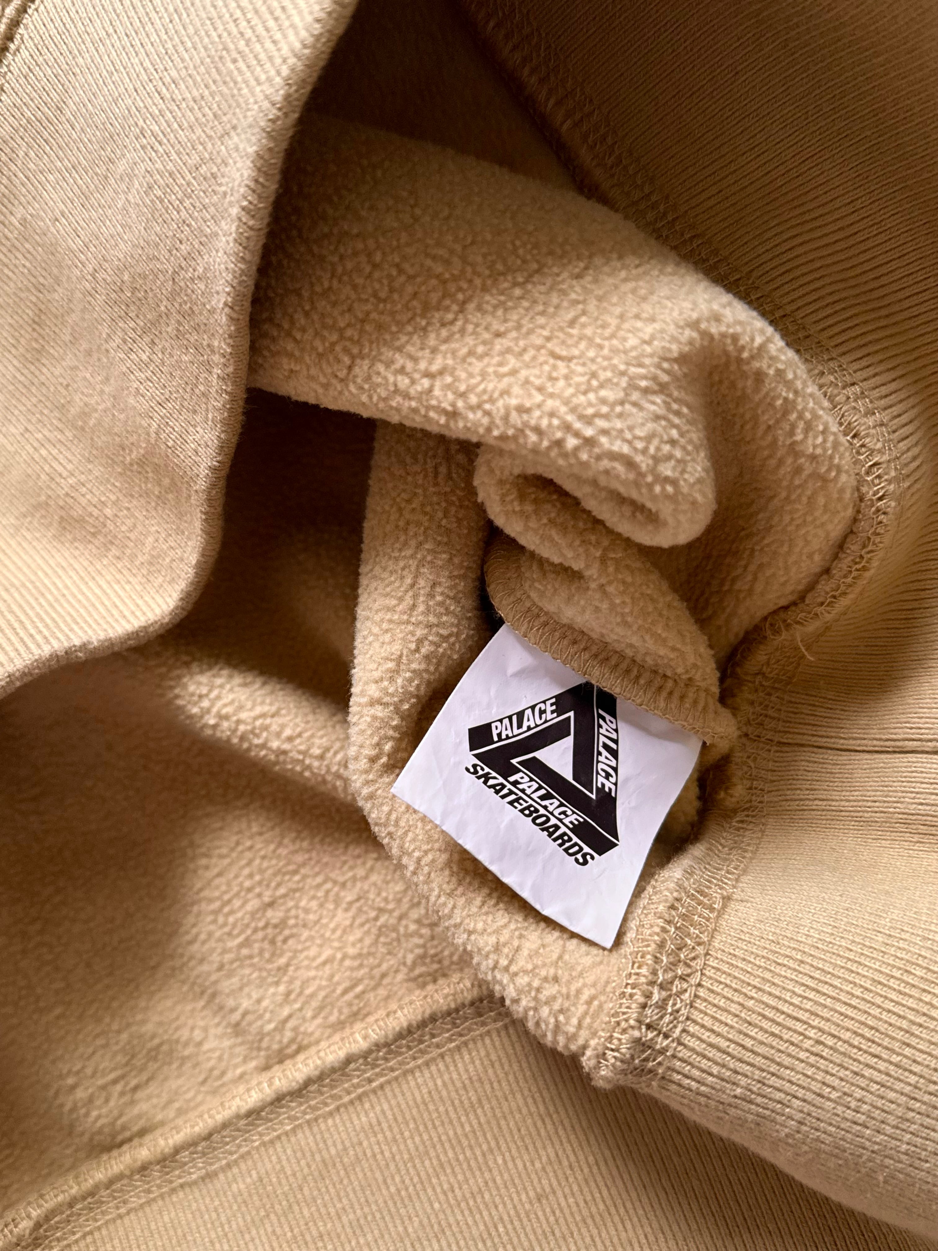 PALACE FLEECE SOFAR SWEATSHIRT