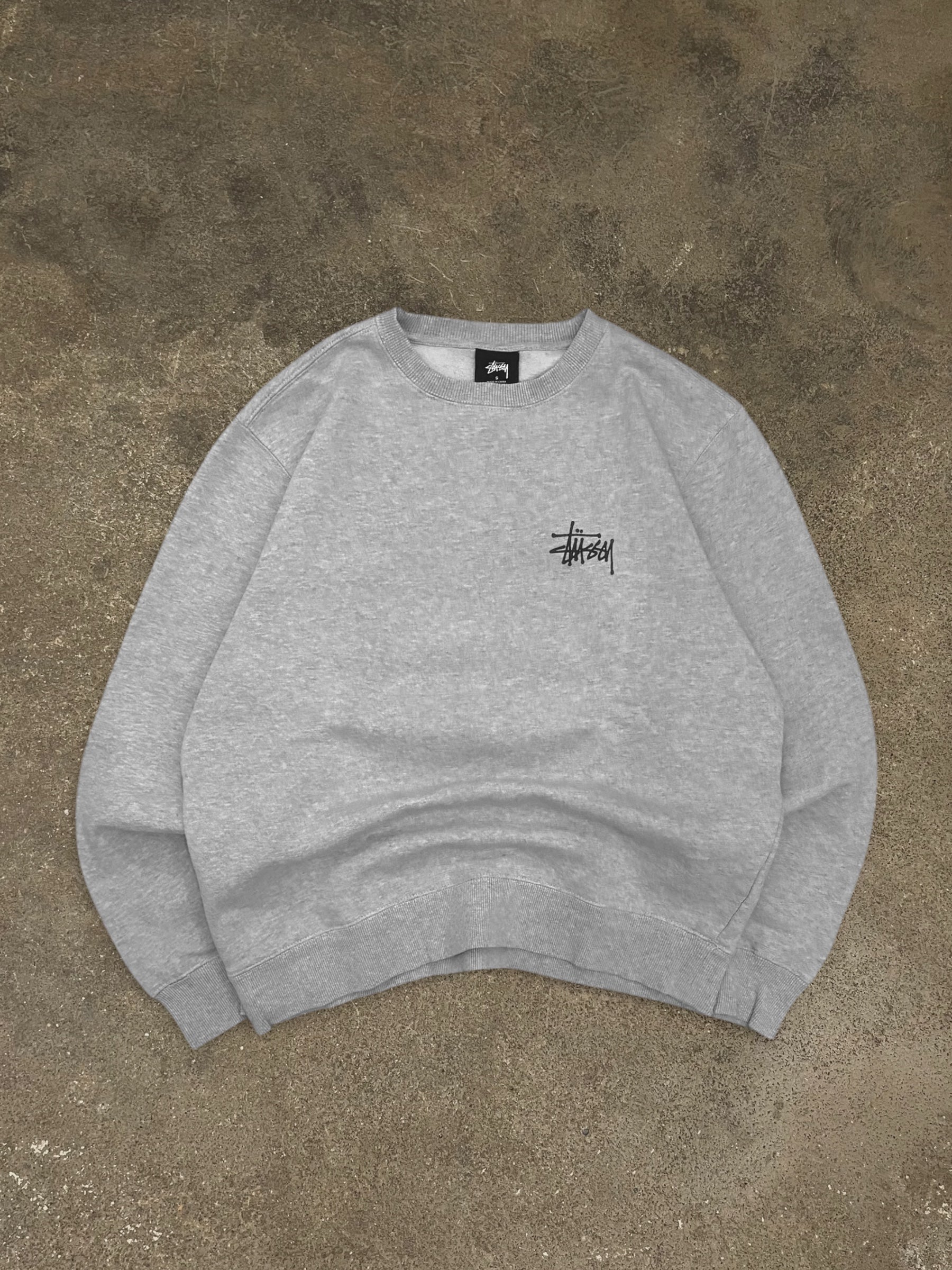 STÜSSY BASIC LOGO SWEATSHIRT