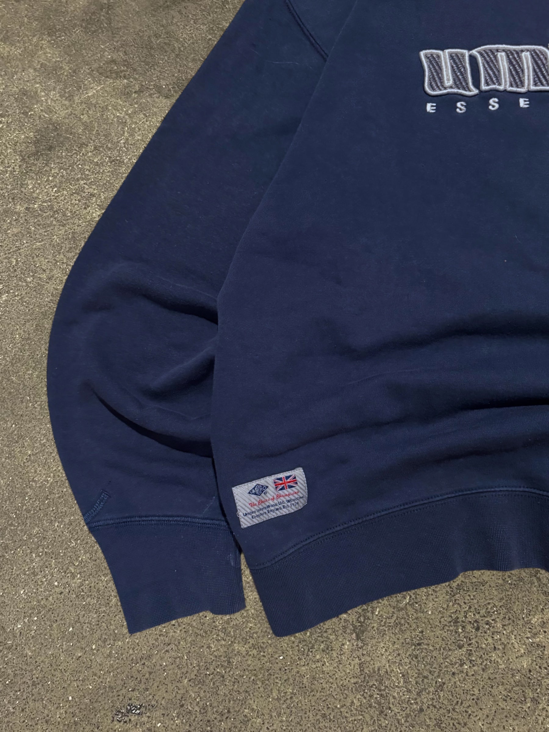 VINTAGE NAVY UMBRO SWEATSHIRT