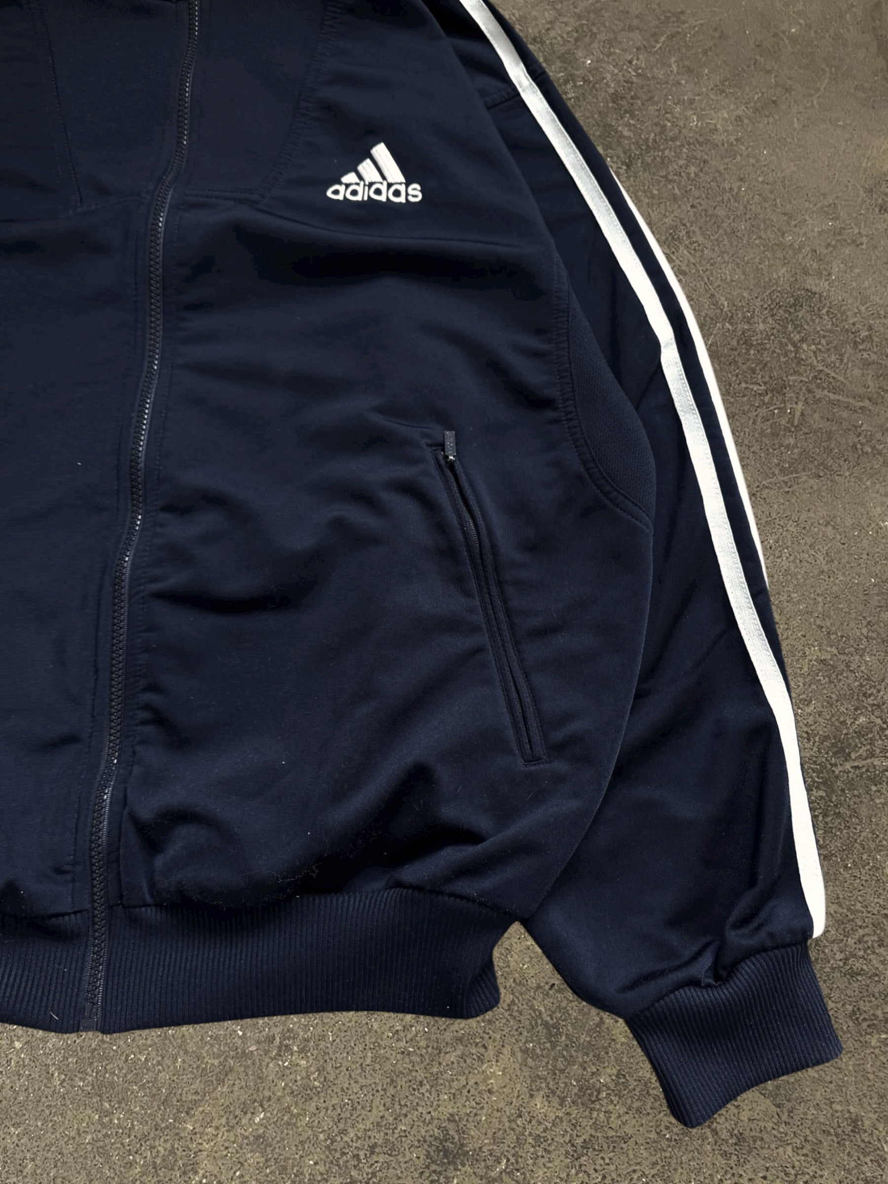 VINTAGE 90S NAVY ADIDAS TRACK JACKET