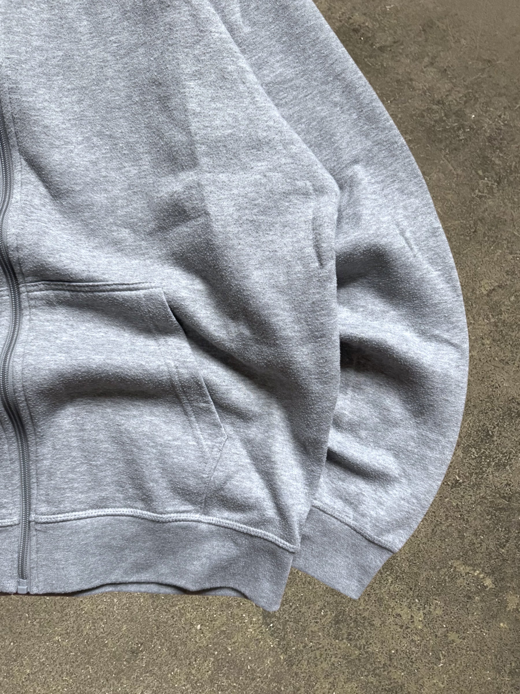 VINTAGE KAPPA ZIP-UP SWEATSHIRT