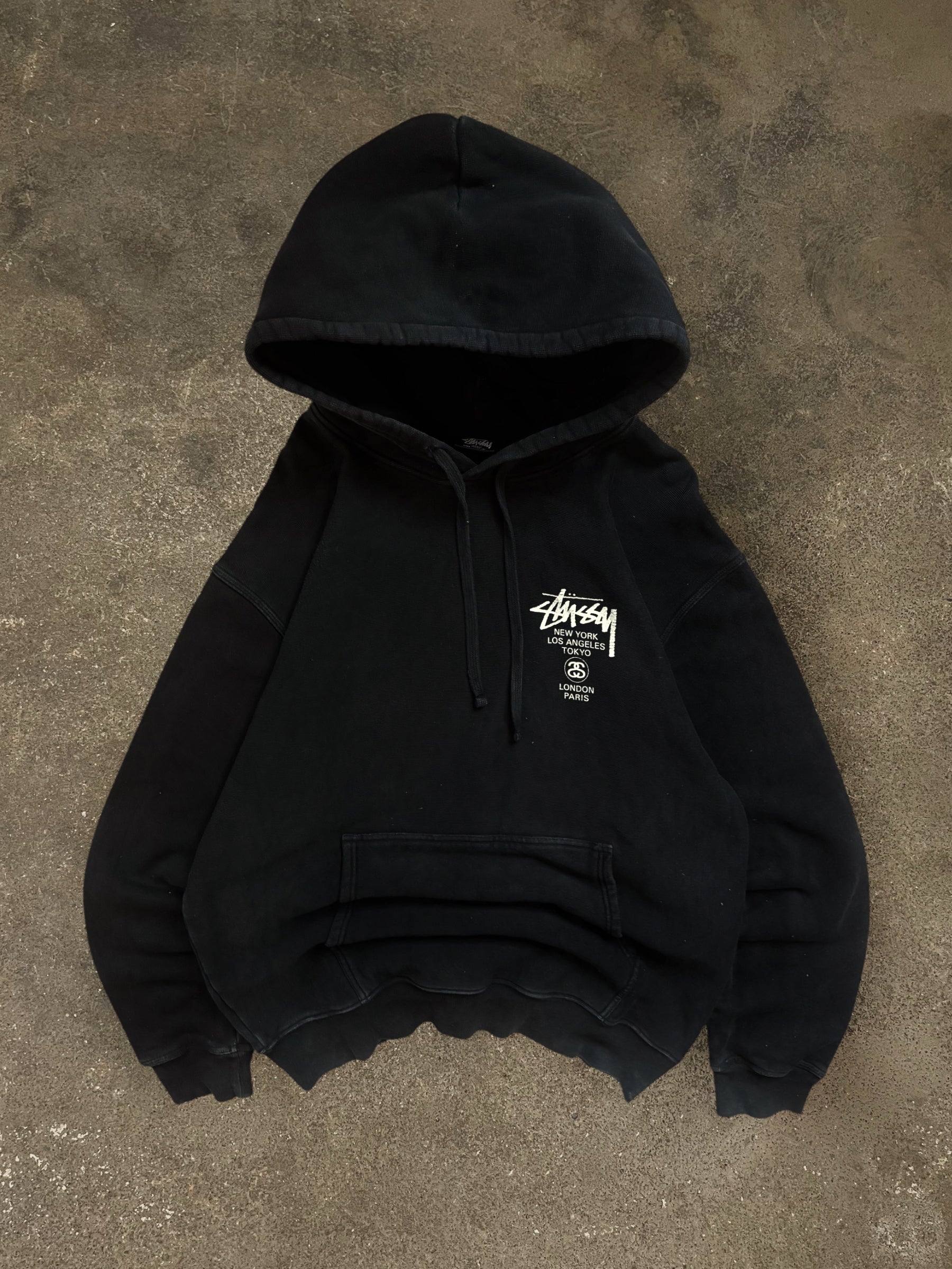 STÜSSY FW24 BLACK WORLD TOUR HOODIE