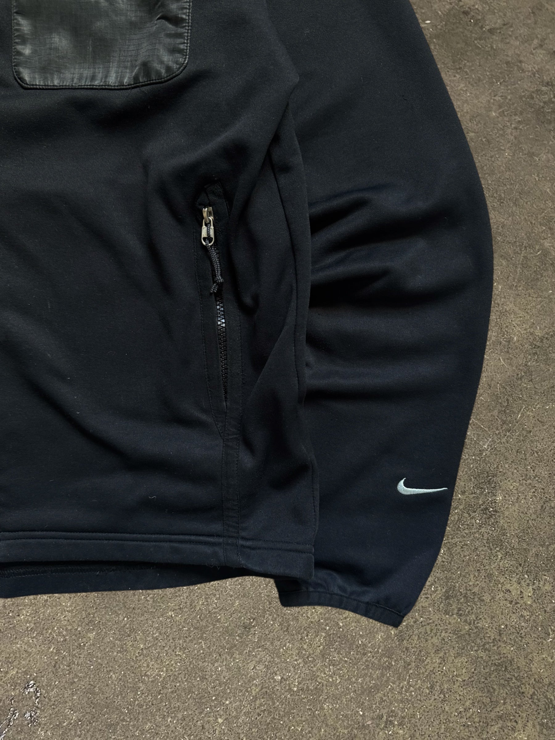 VINTAGE 00S NIKE ACG TRACK JACKET