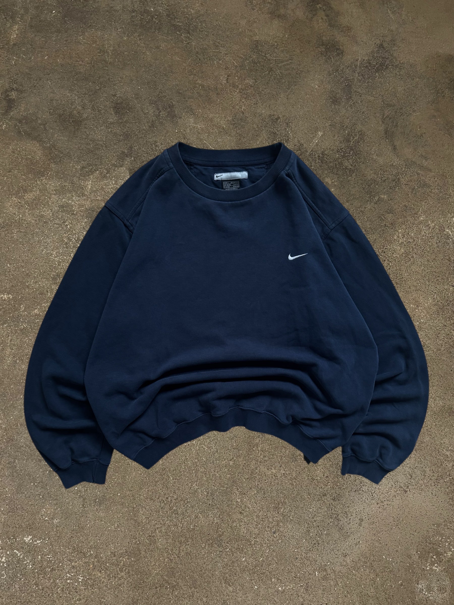 VINTAGE 00S NIKE MINI SWOOSH SWEATSHIRT