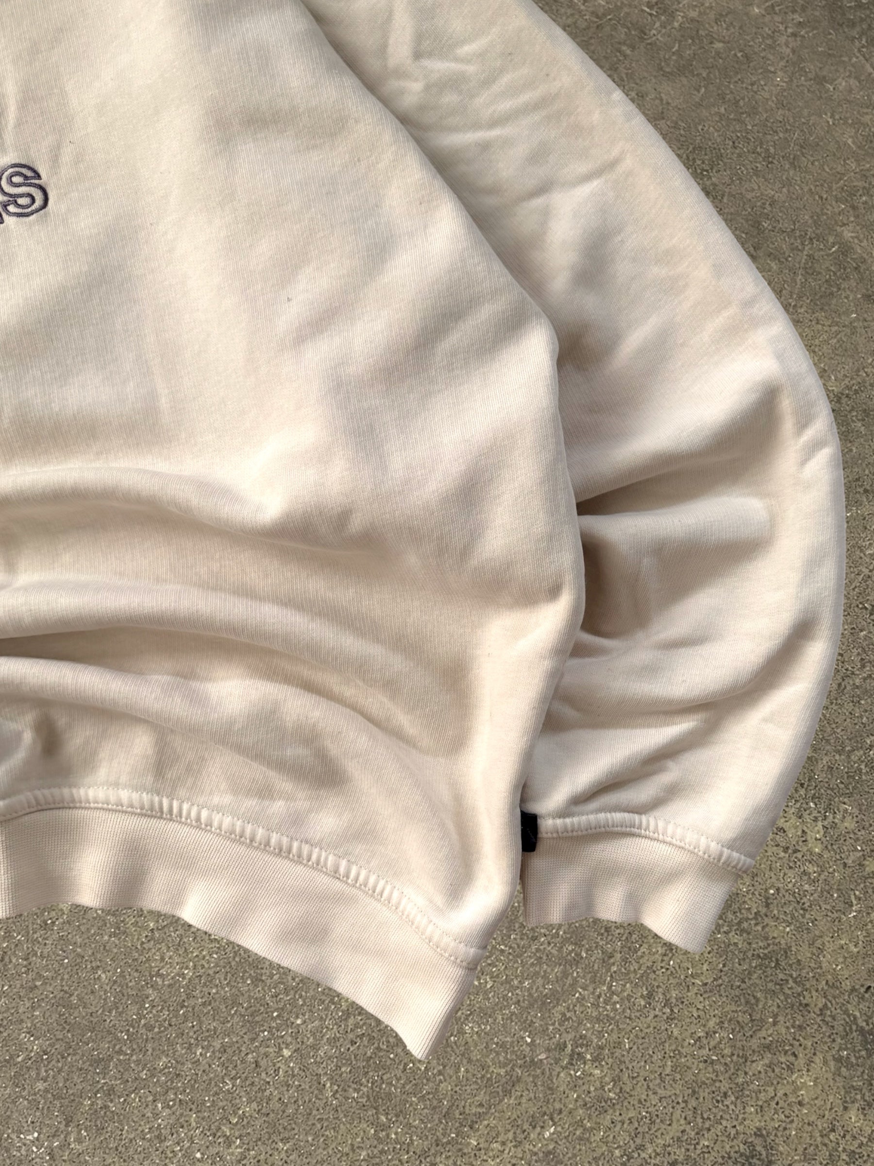 VINTAGE 90S ADIDAS BEIGE SWEATSHIRT