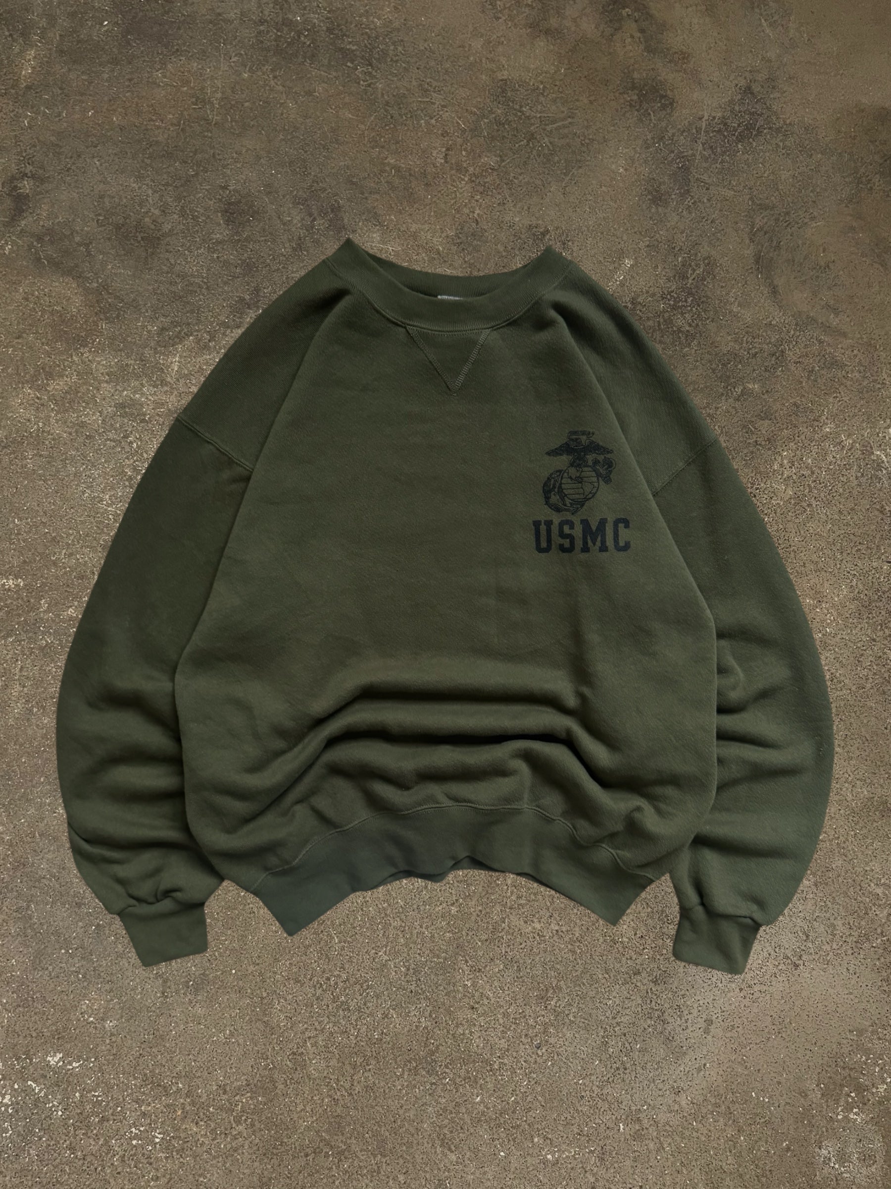 VINTAGE UNITED STATES MARINE CORPS SWEATSHIRT