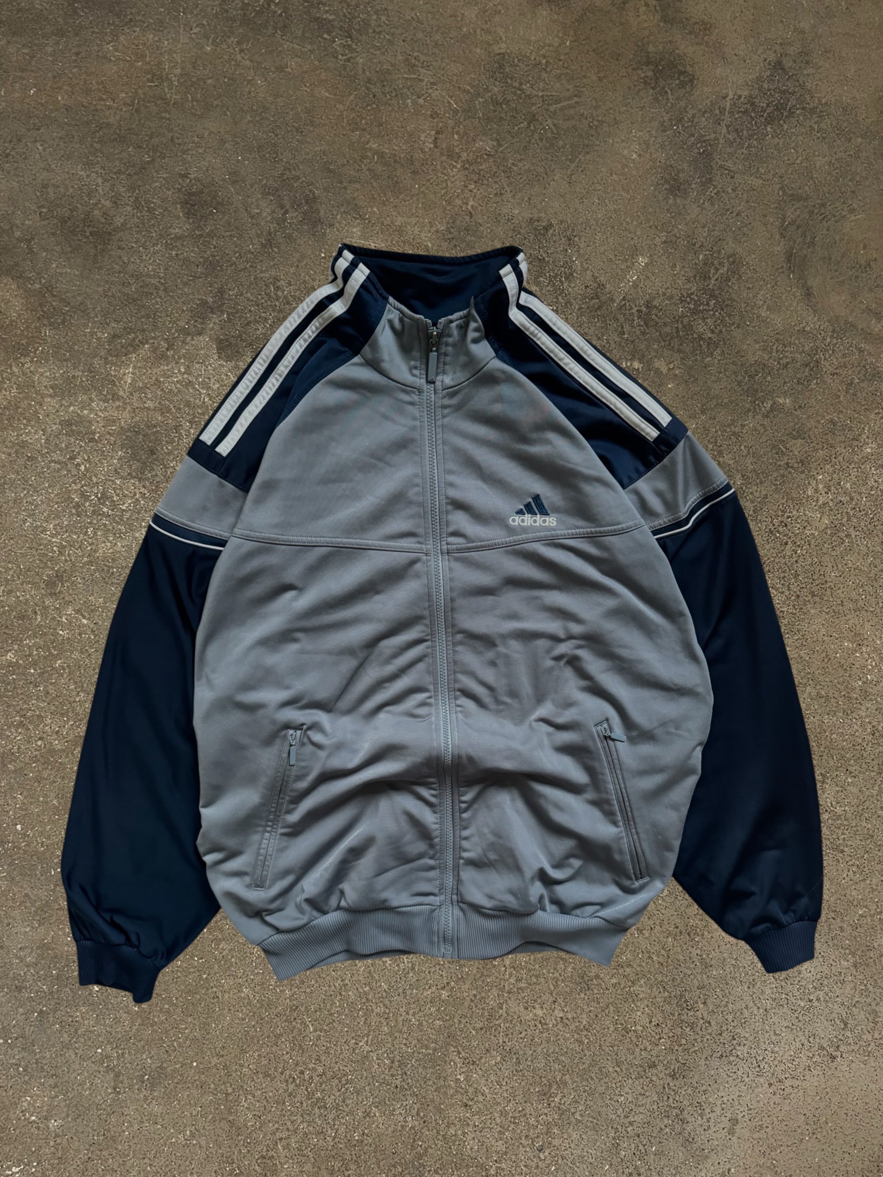 VINTAGE 00S ADIDAS TRACK JACKET