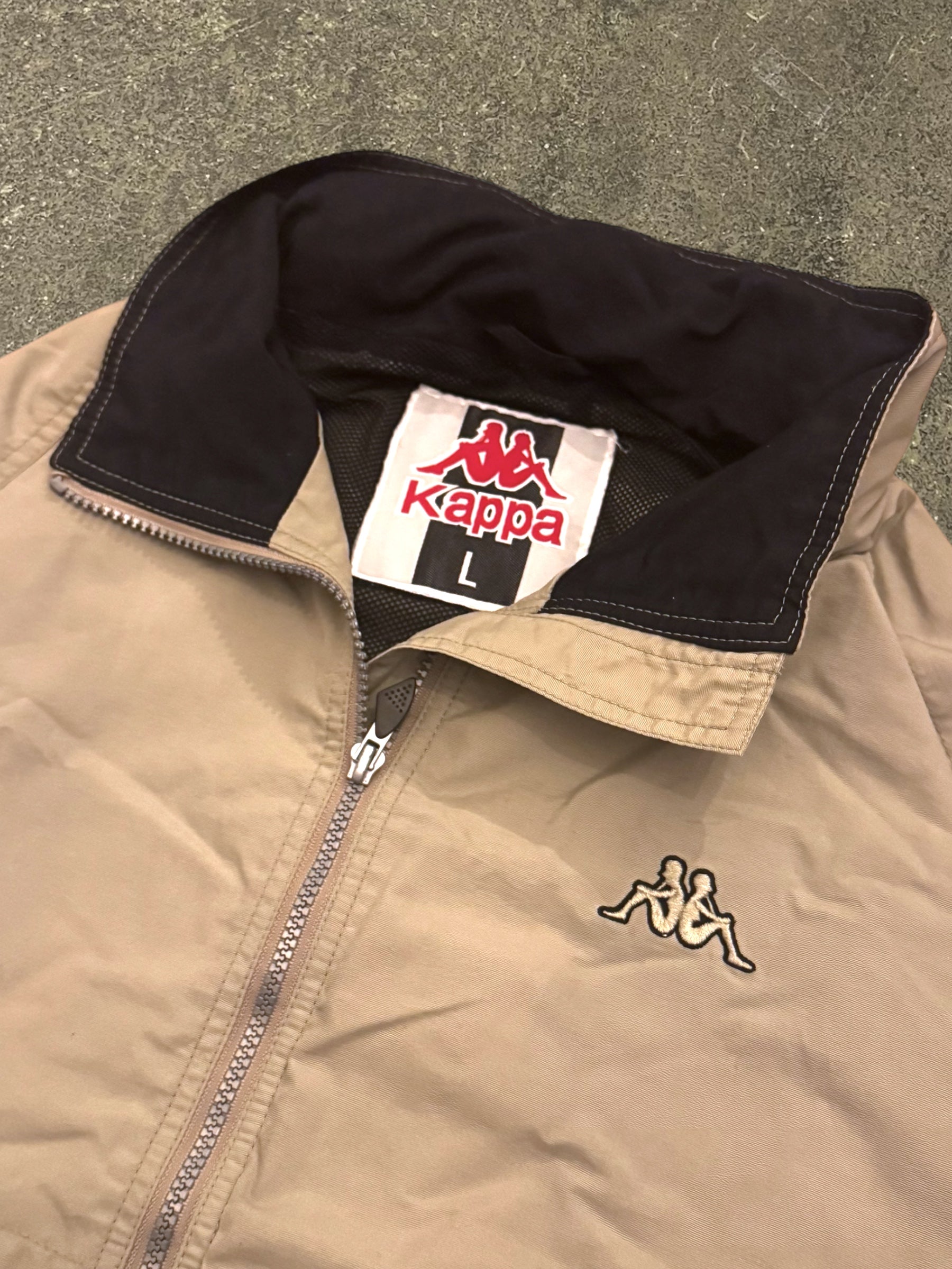 VINTAGE 00S KAPPA WINDBREAKER