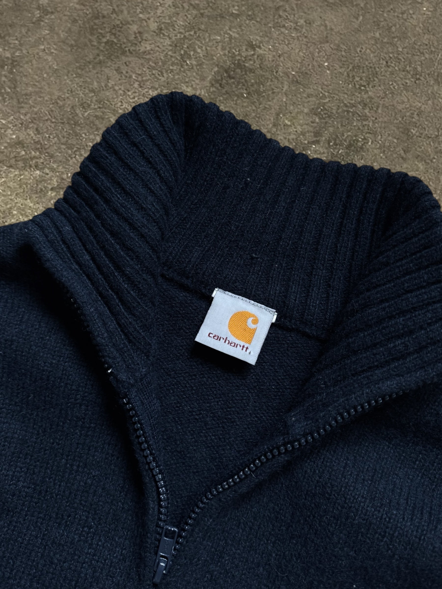 VINTAGE CARHARTT ZIP-UP SWEATER
