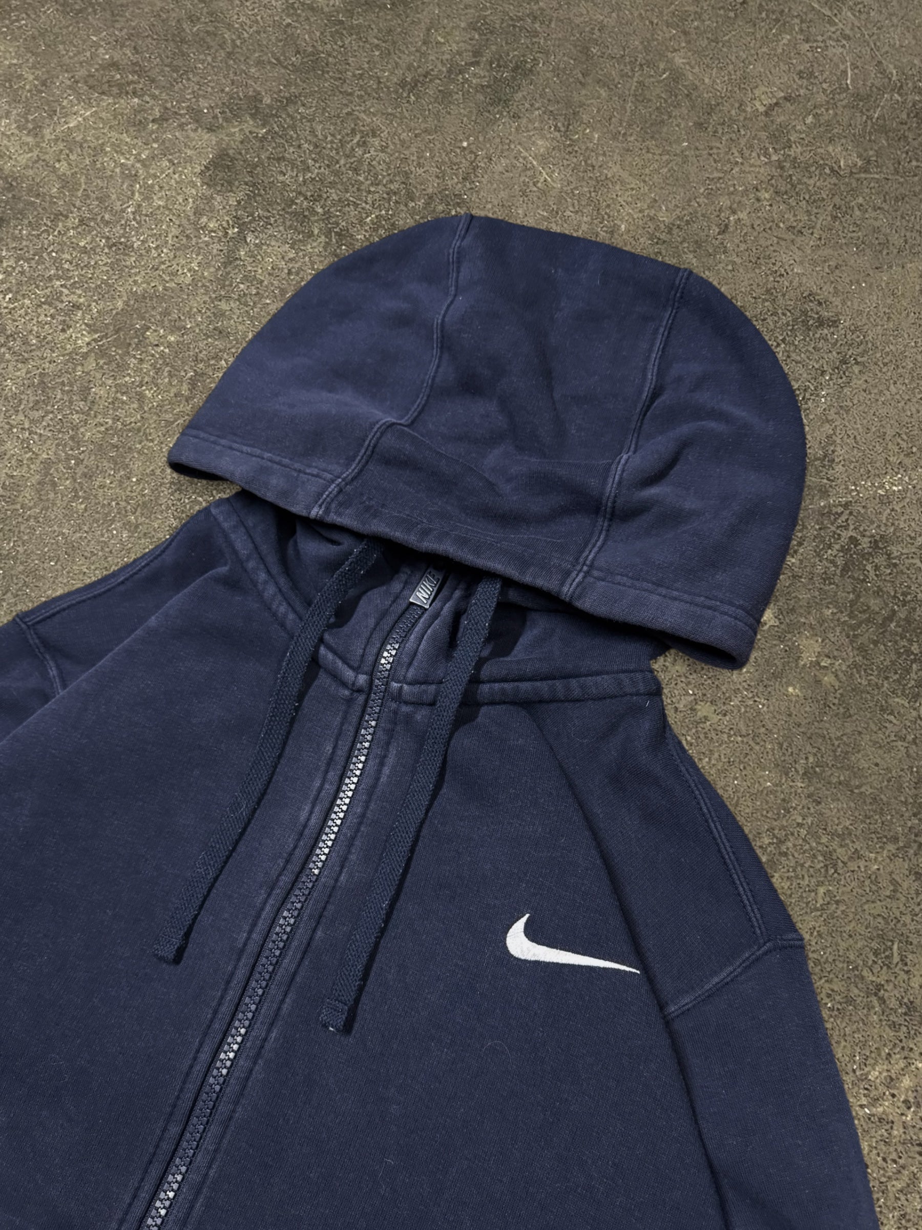NIKE ZIP-UP HOODIE
