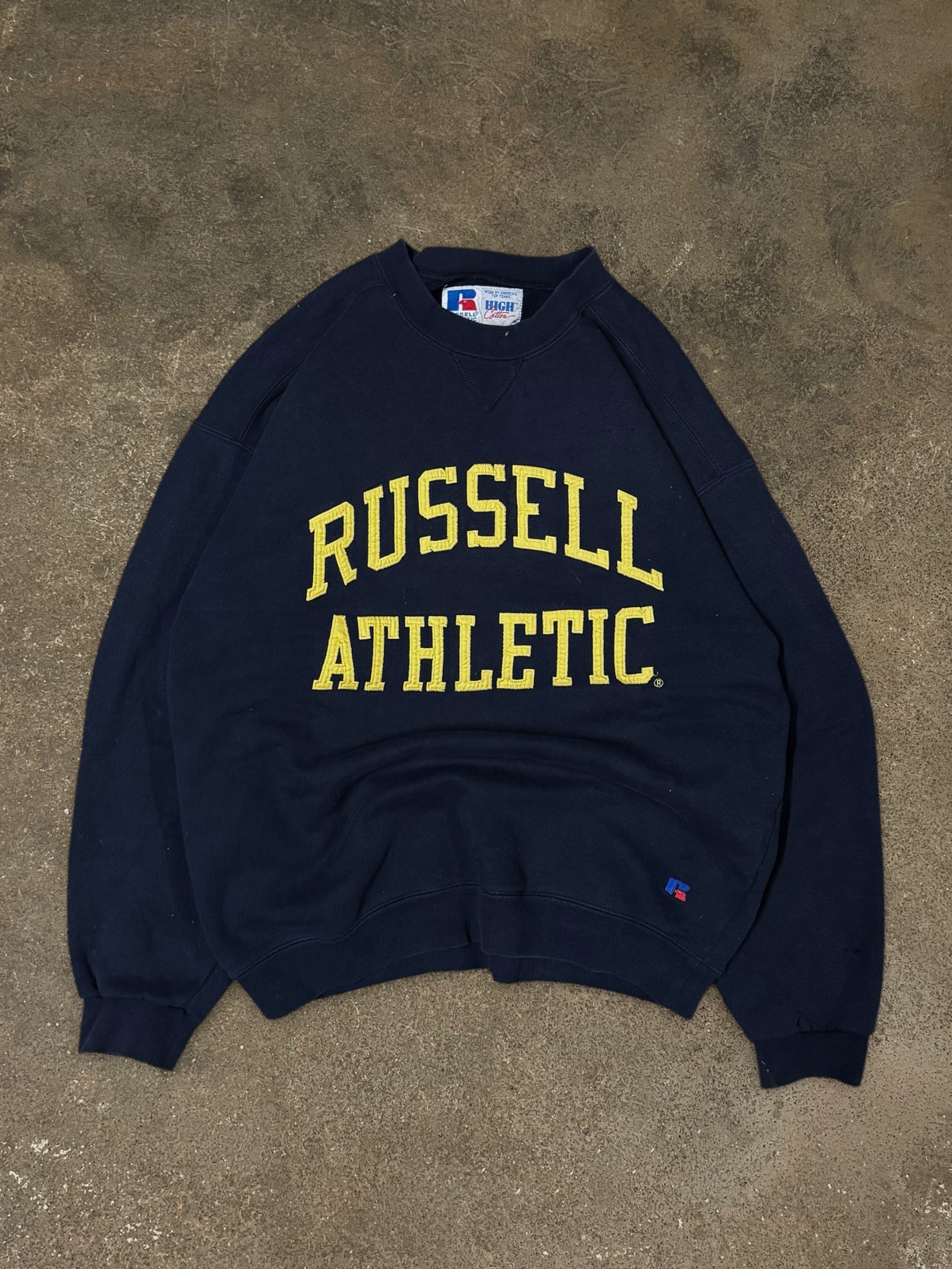 VINTAGE RUSSELL ATHLETIC SWEATSHIRT