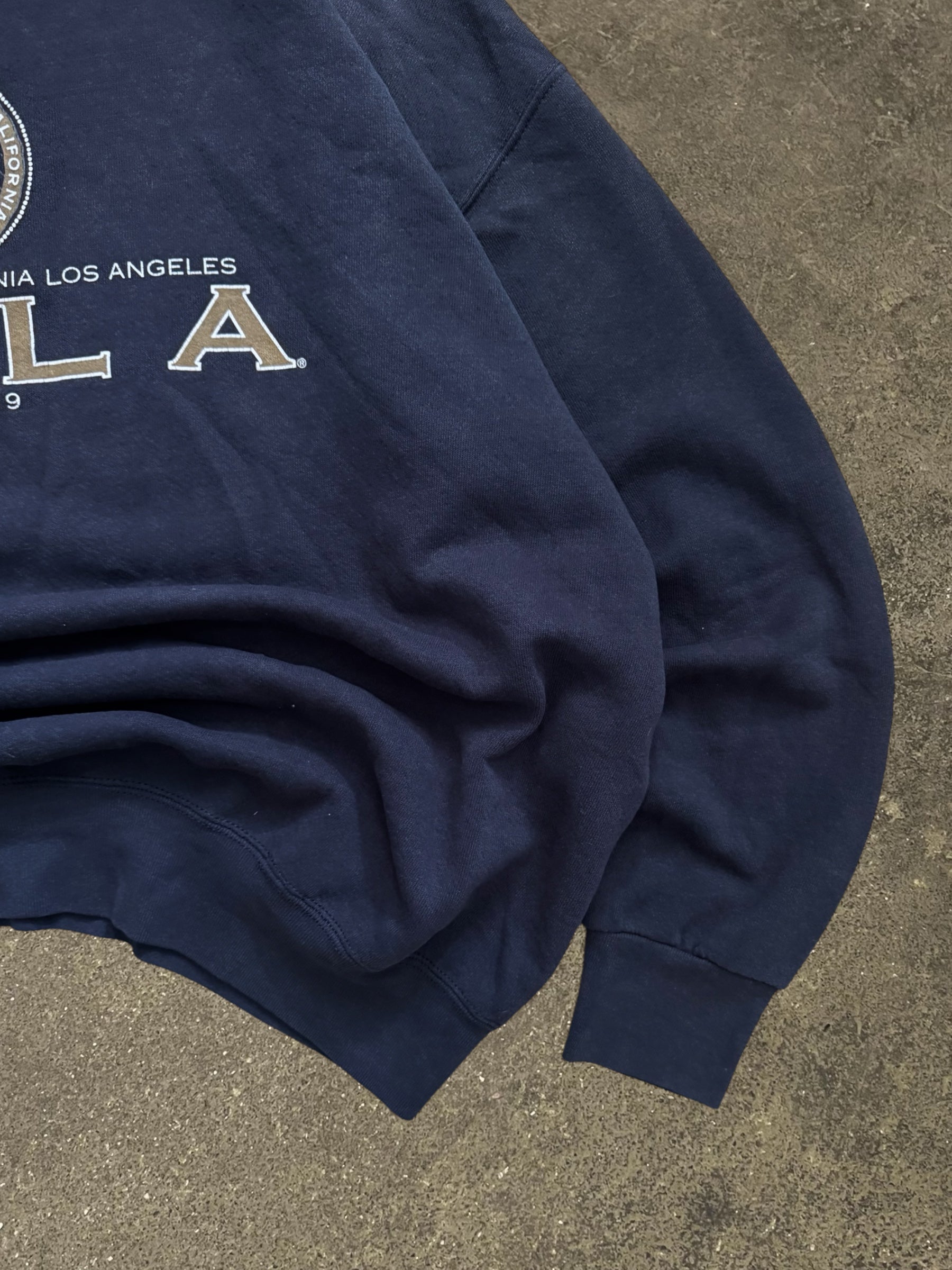 VINTAGE 90S NAVY JANSPORT SWEATSHIRT