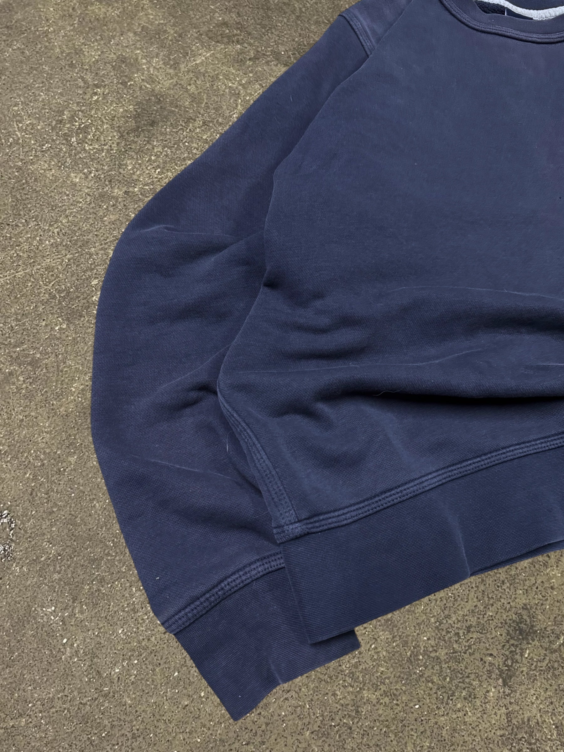 VINTAGE NIKE SWEATSHIRT