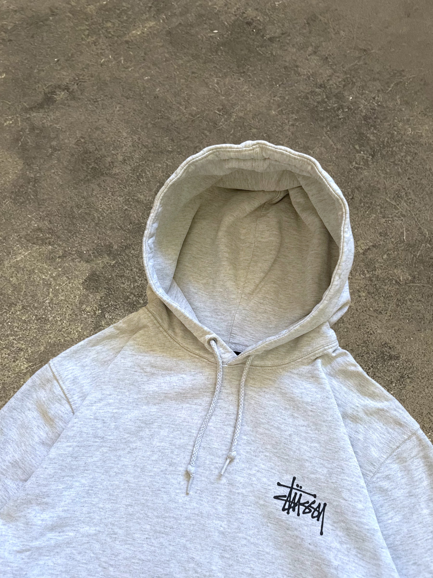 STÜSSY GREY BASIC LOGO HOODIE