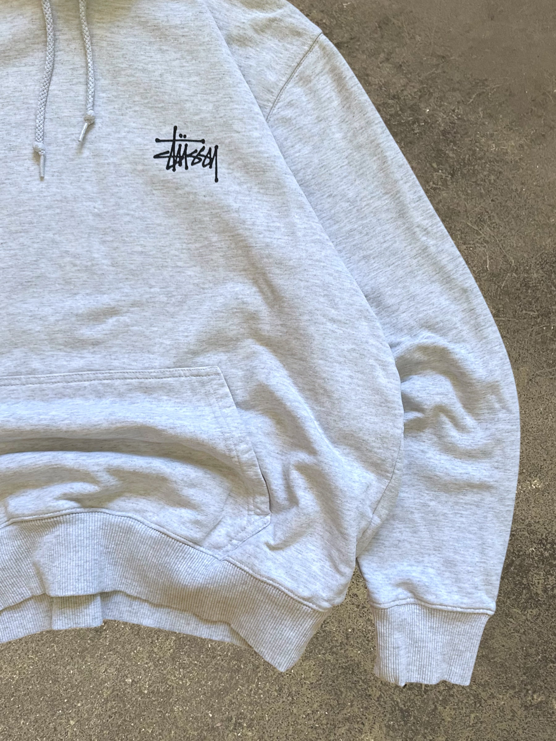 STÜSSY GREY BASIC LOGO HOODIE