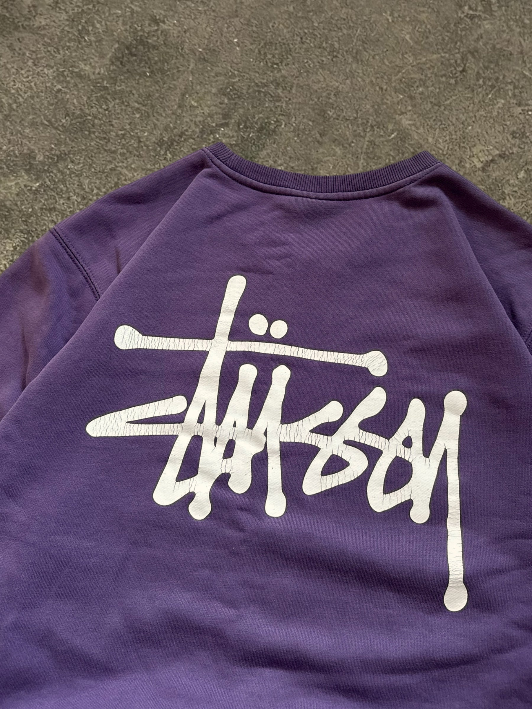 STÜSSY VIOLET BASIC LOGO SWEATSHIRT