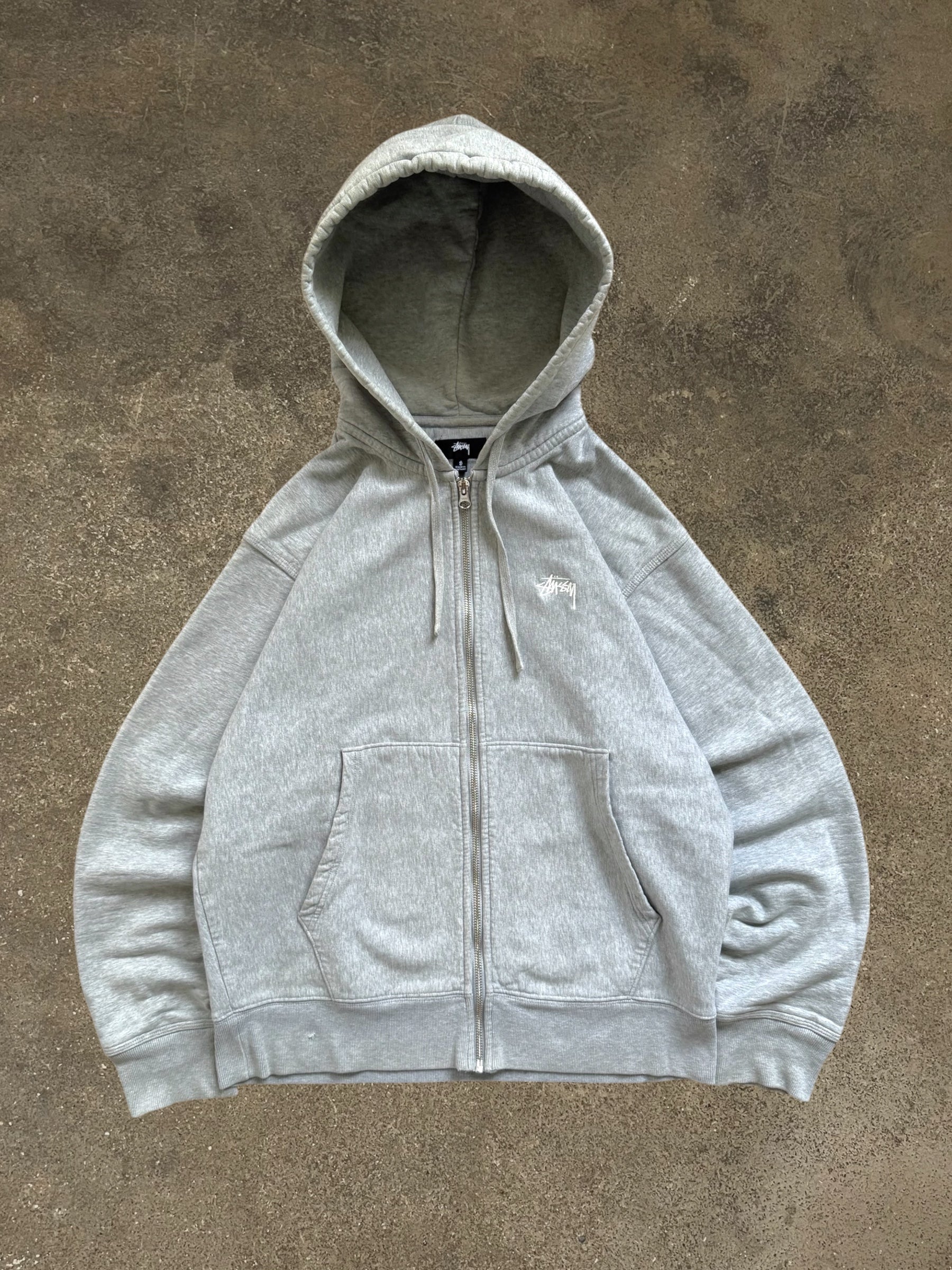 STÜSSY GREY STOCK LOGO ZIP-UP HOODIE