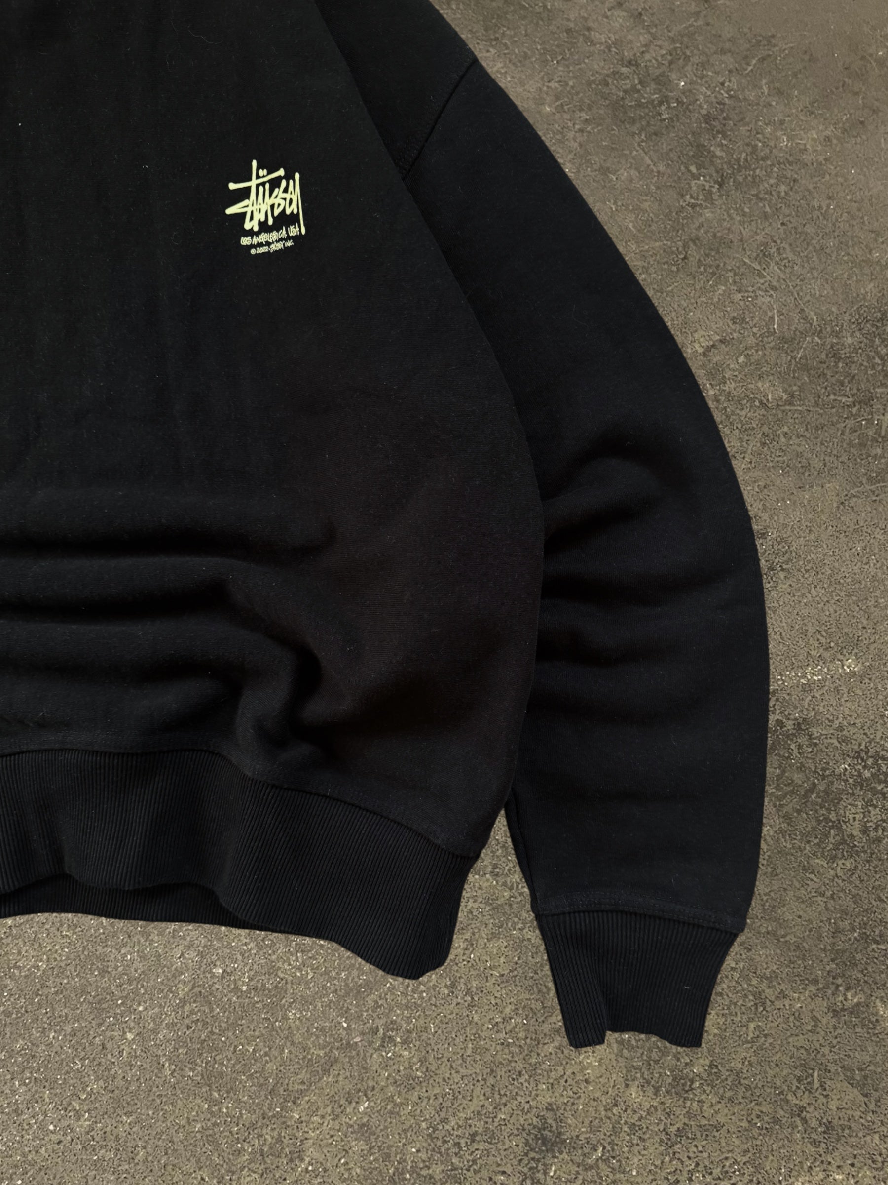 STÜSSY BLACK DRAGON SWEATSHIRT