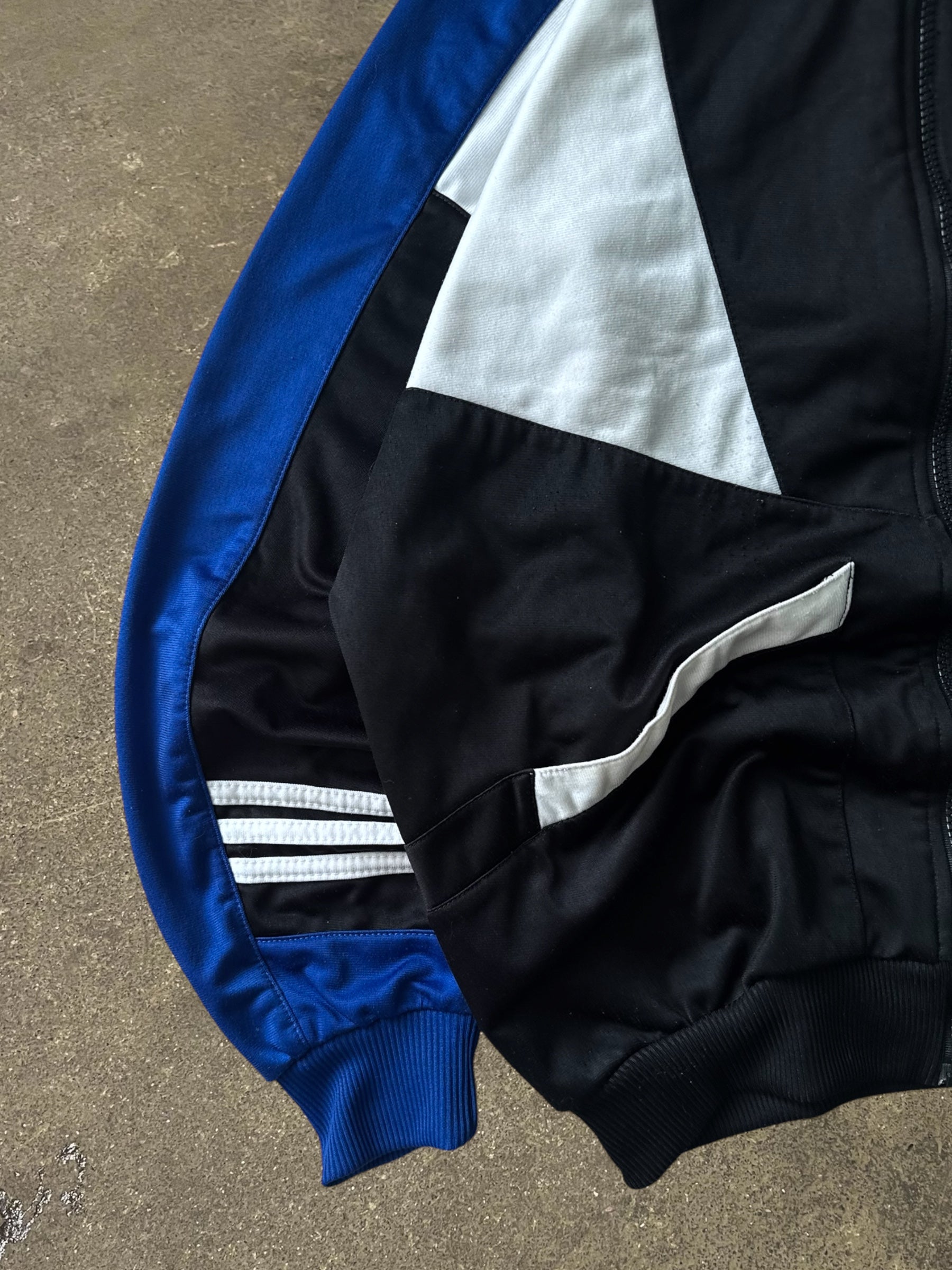 VINTAGE 90S ADIDAS TRACK JACKET