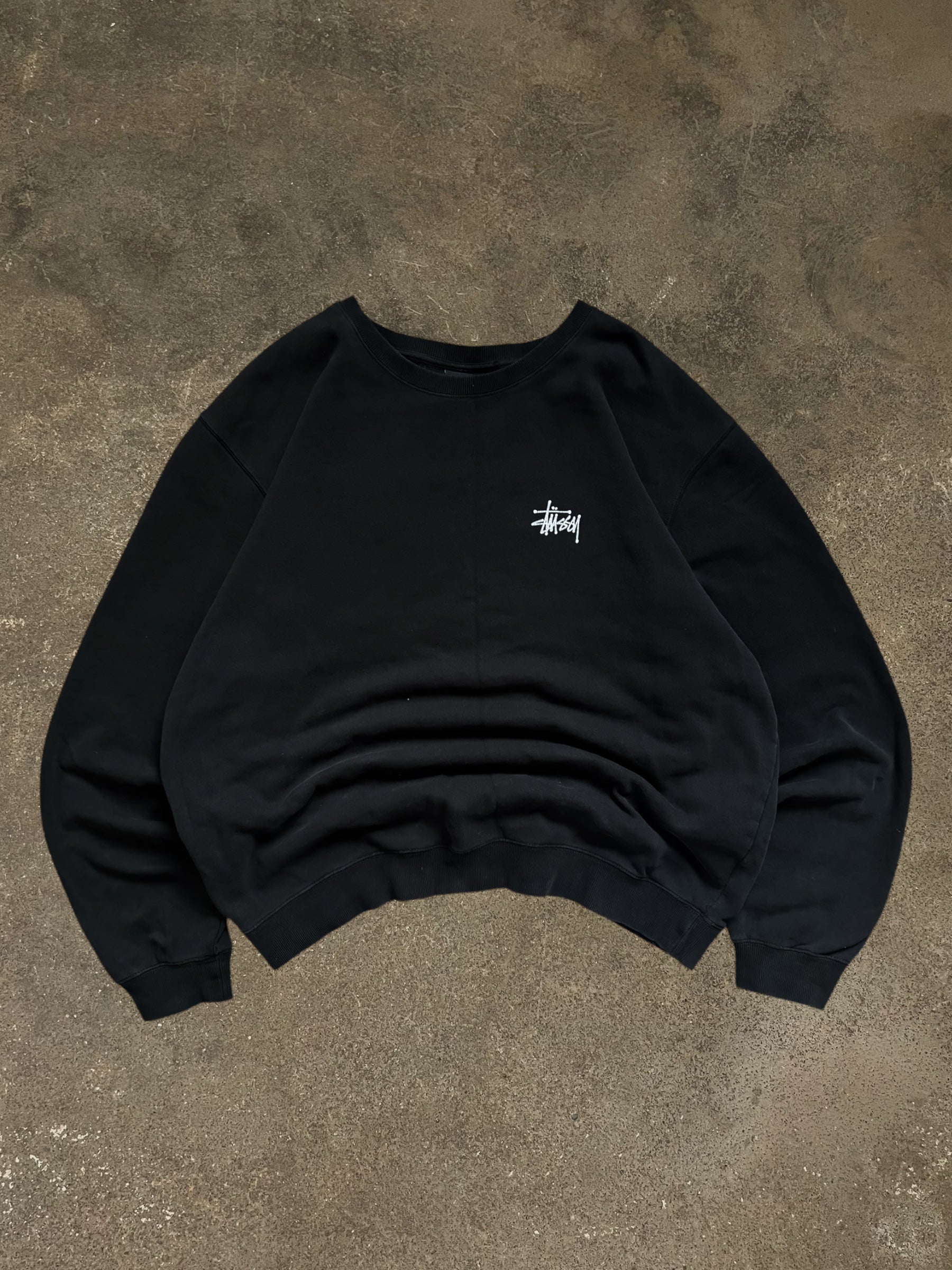 STÜSSY BLACK BASIC LOGO SWEATSHIRT