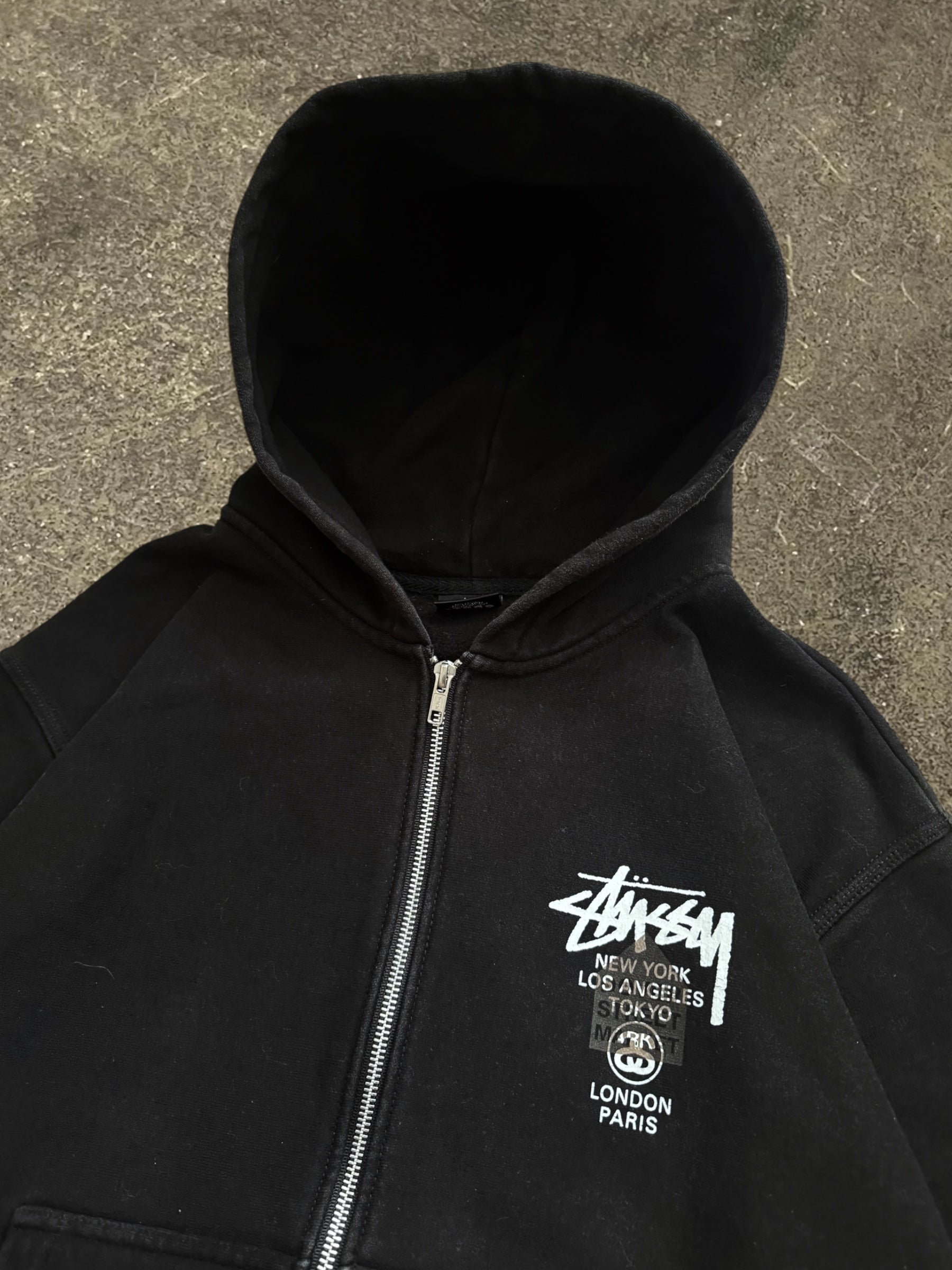 STÜSSY X DOVER STREET MARKET WORLD TOUR HOODIE