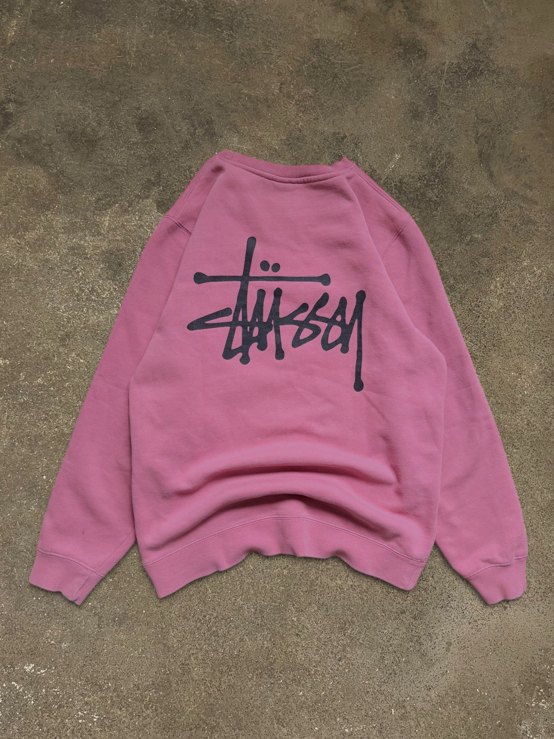 STÜSSY PINK BASIC LOGO SWEATSHIRT