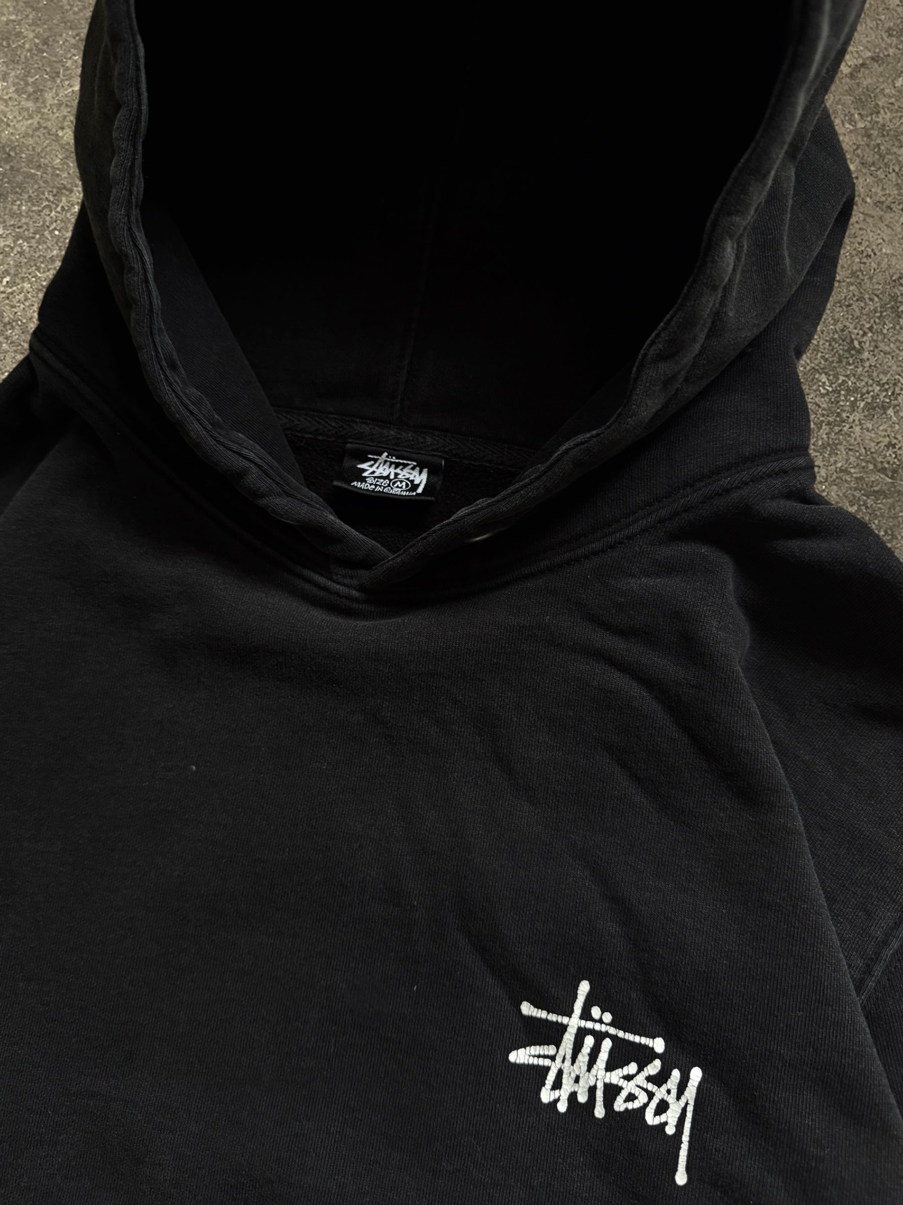 STÜSSY BLACK BASIC LOGO HOODIE