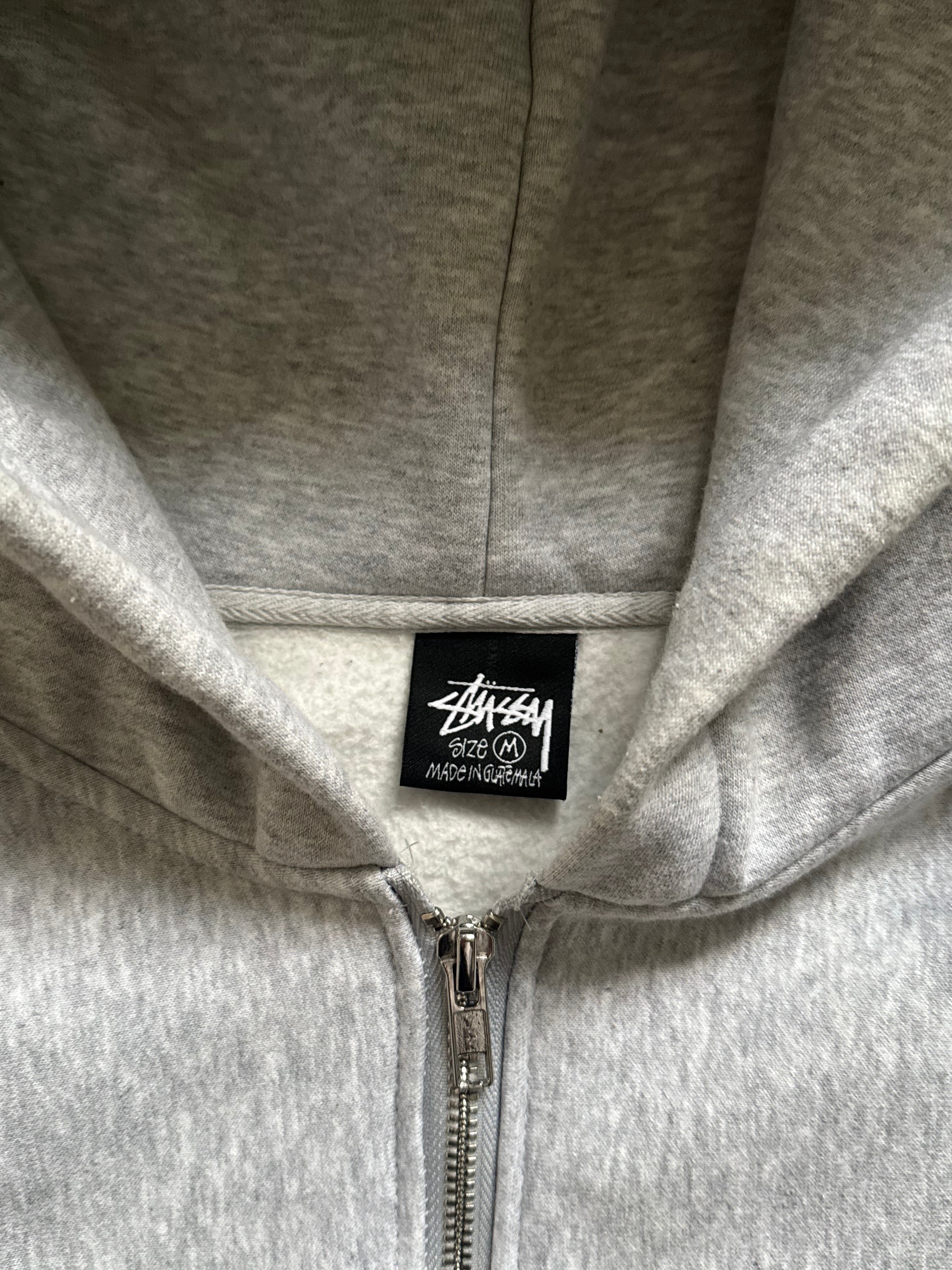STÜSSY GREY BASIC LOGO ZIP-UP HOODIE