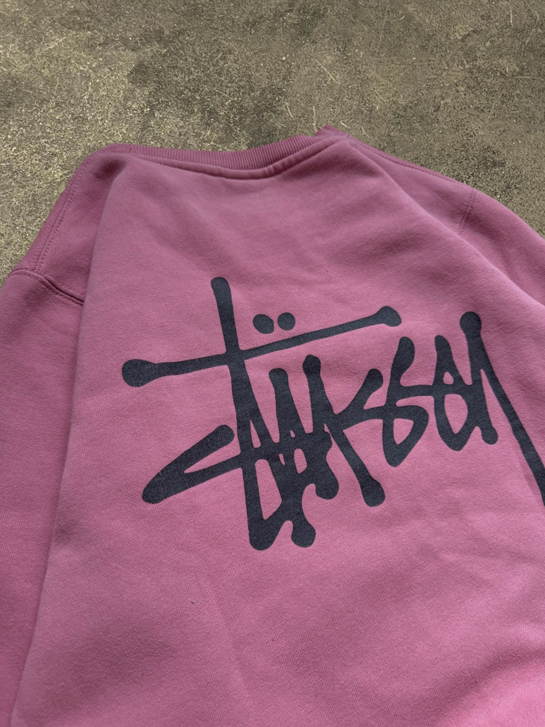 STÜSSY PINK BASIC LOGO SWEATSHIRT