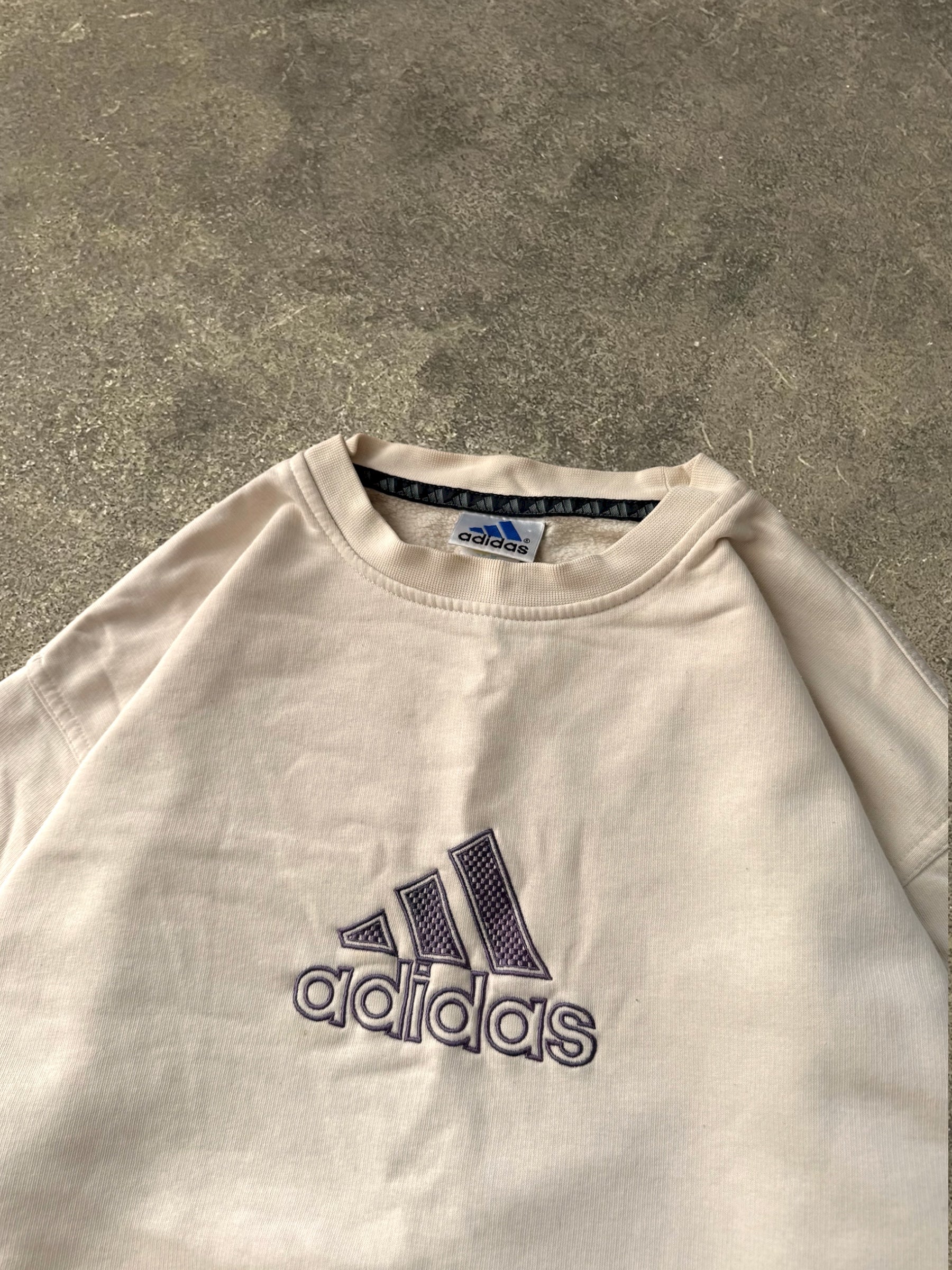 VINTAGE 90S ADIDAS BEIGE SWEATSHIRT