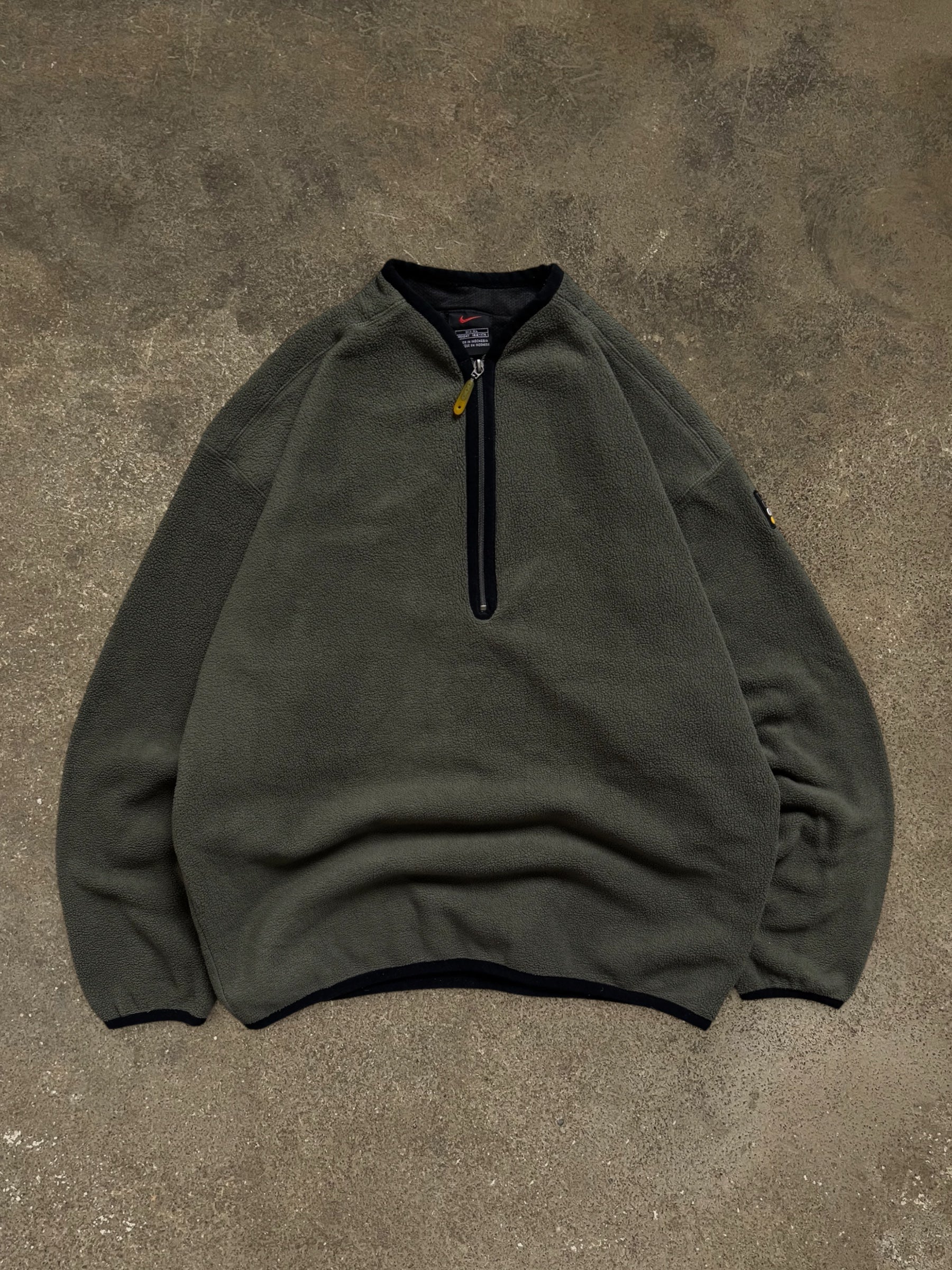 VINTAGE 90S NIKE FLEECE