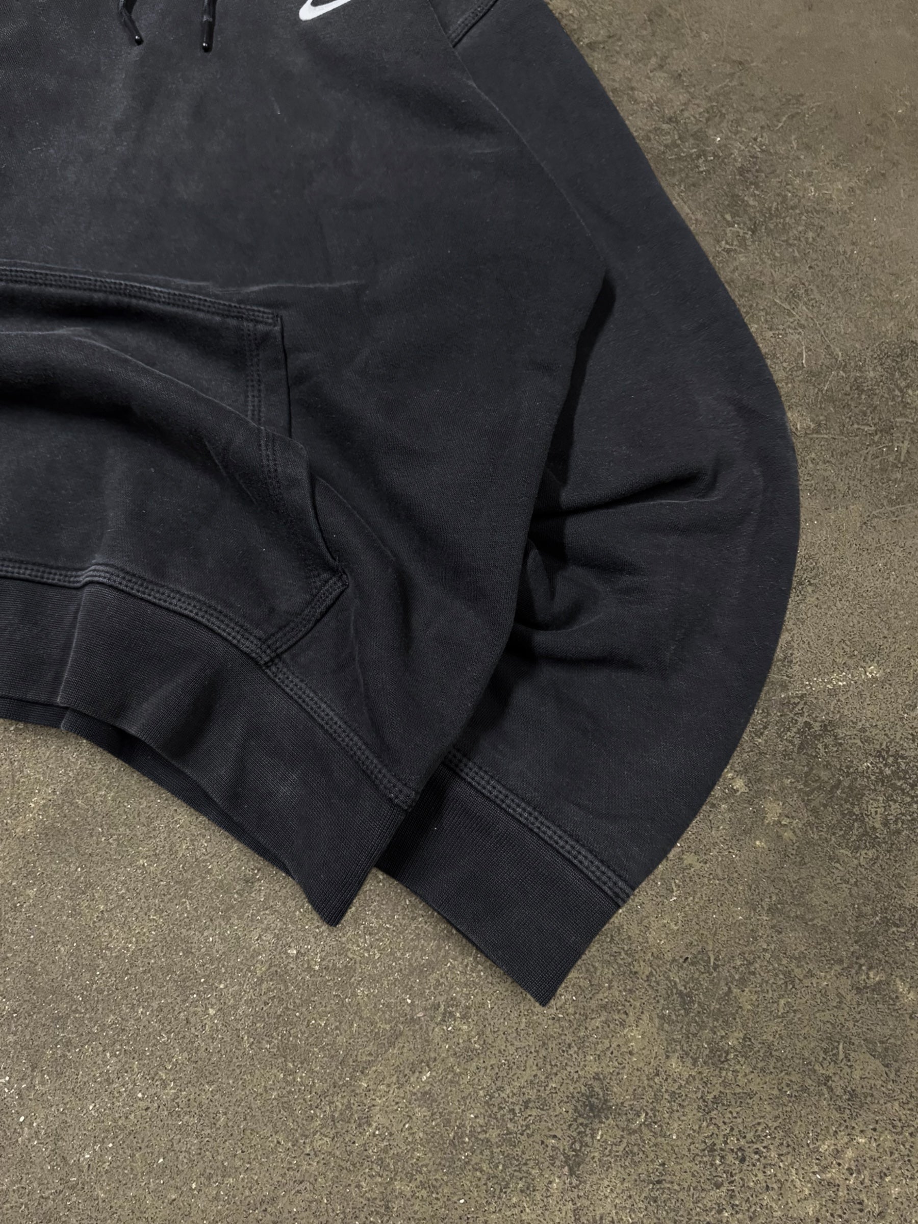 VINTAGE NIKE SWOOSH HOODIE