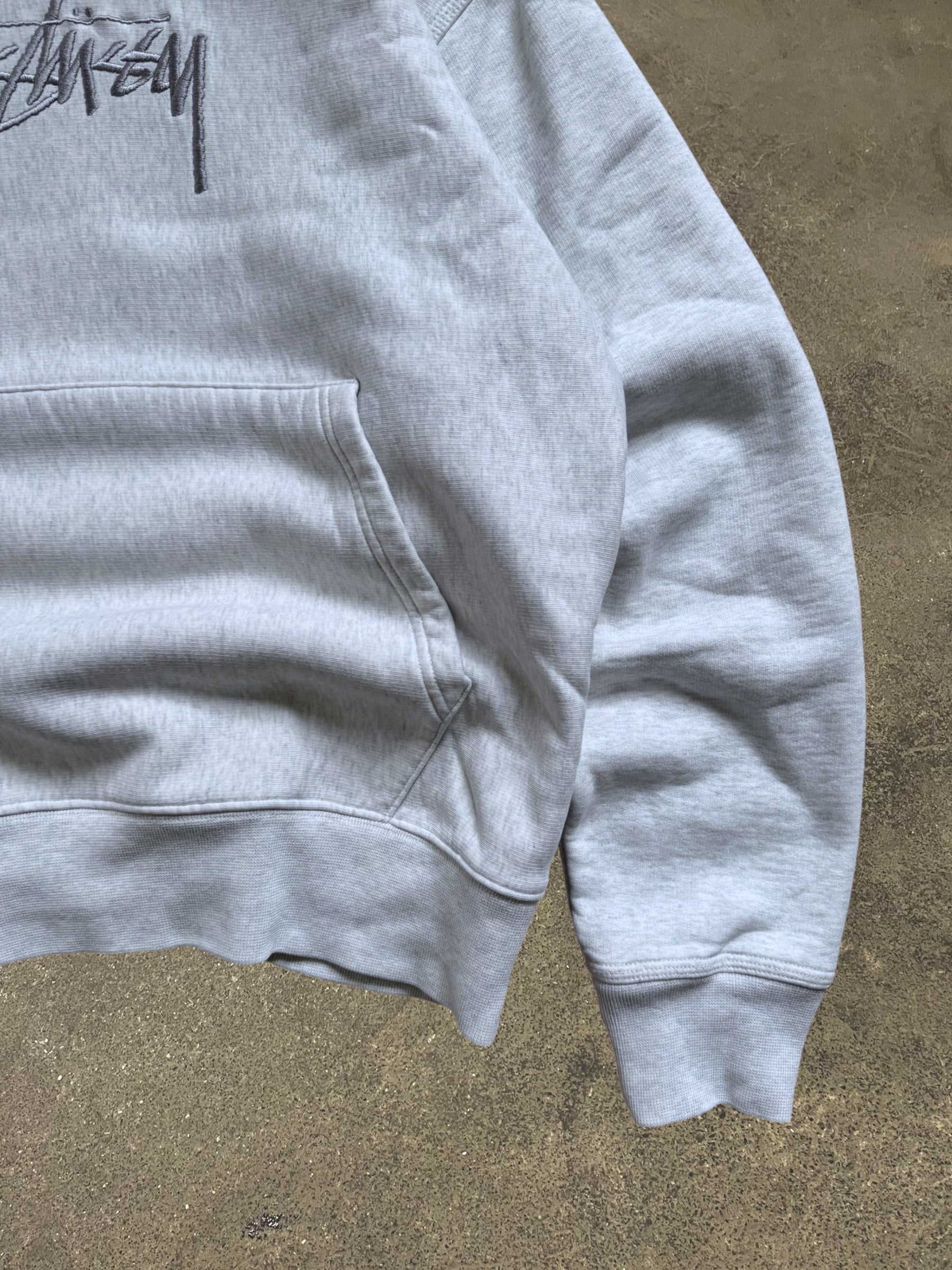 STÜSSY GREY STOCK APPLIQUE LOGO HOODIE