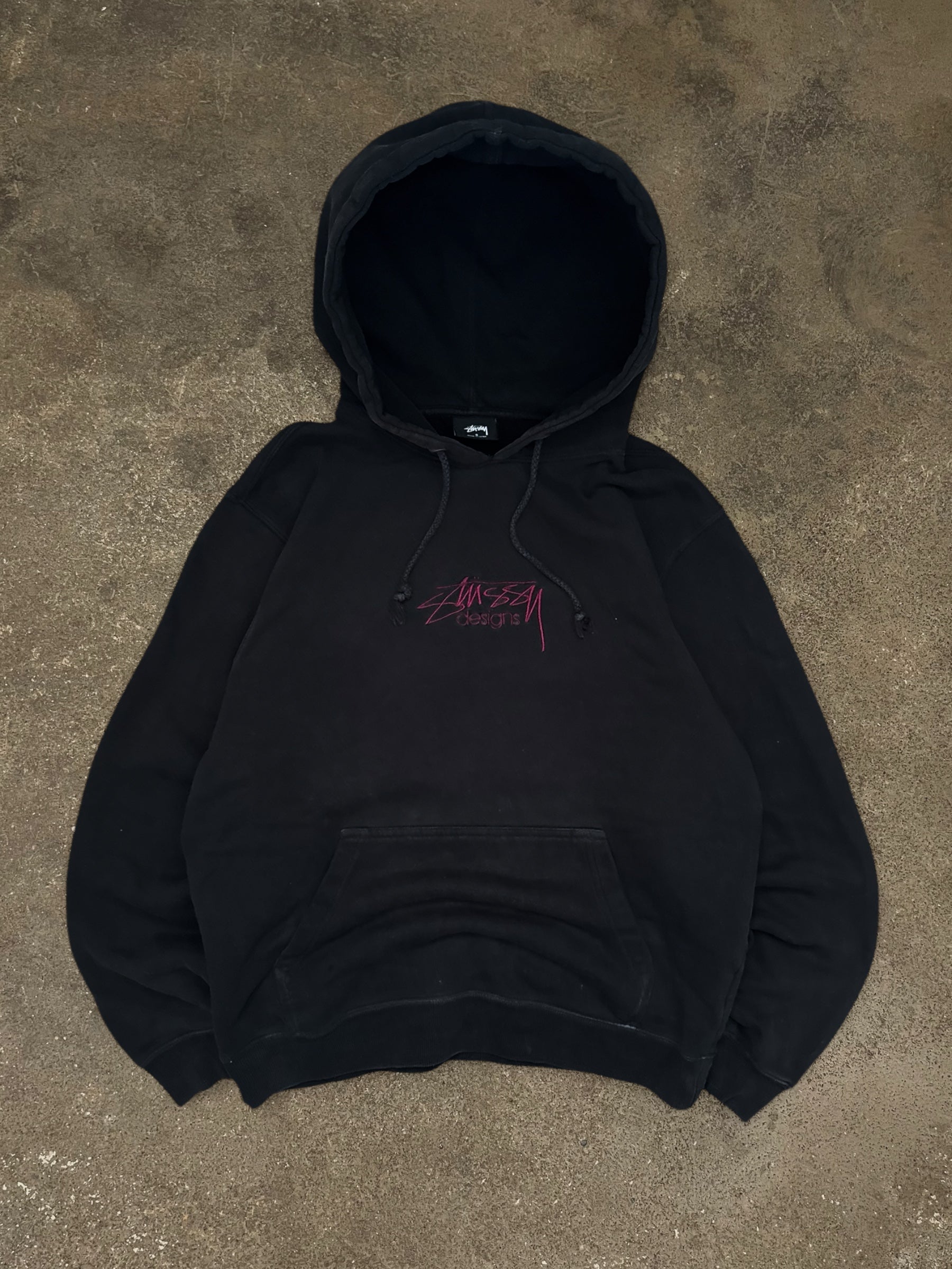 STÜSSY DESIGN HOODIE