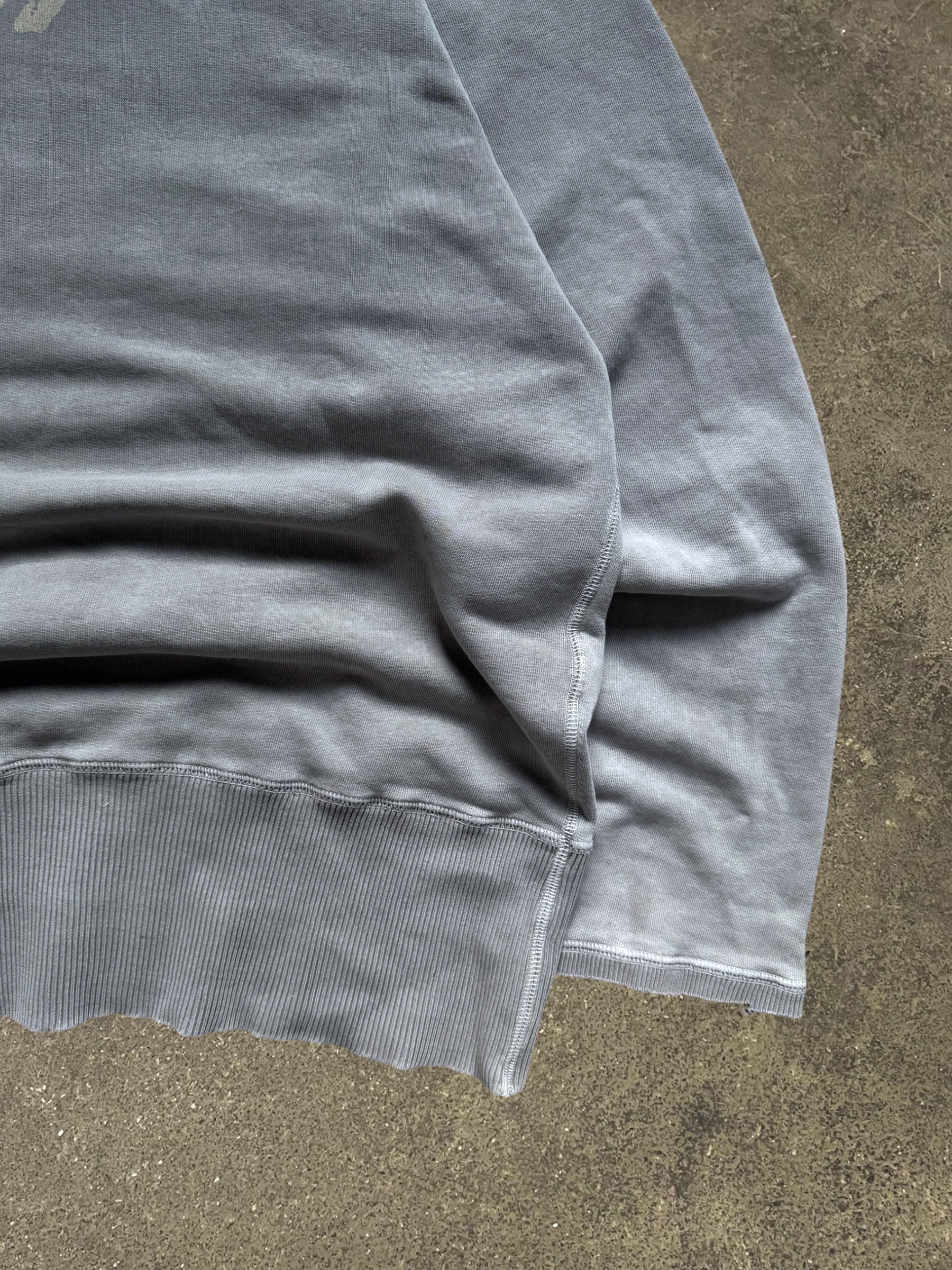 VINTAGE DISTRESSED DIESEL ”737” SWEATSHIRT