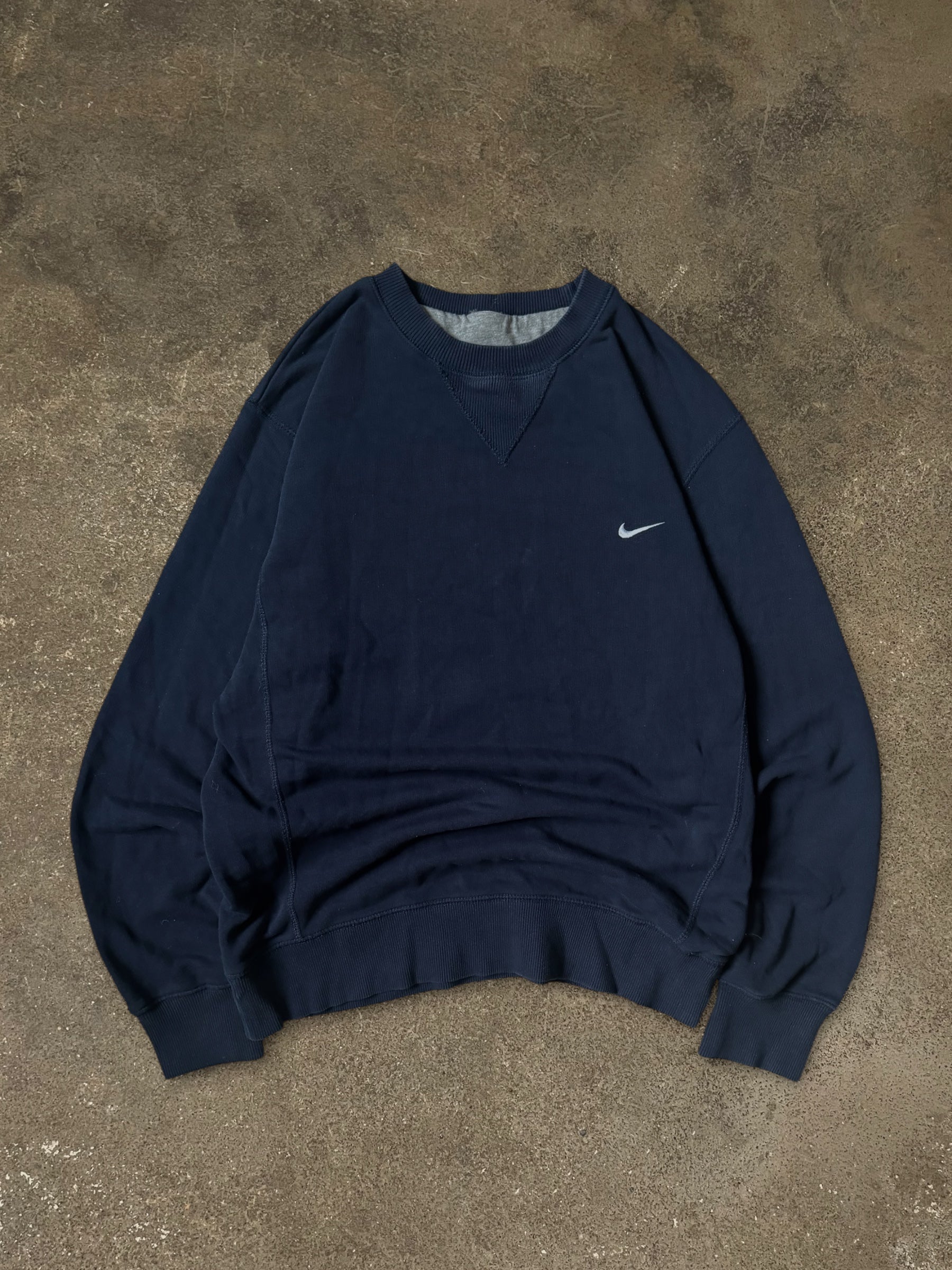 VINTAGE 90S NIKE SWEATSHIRT