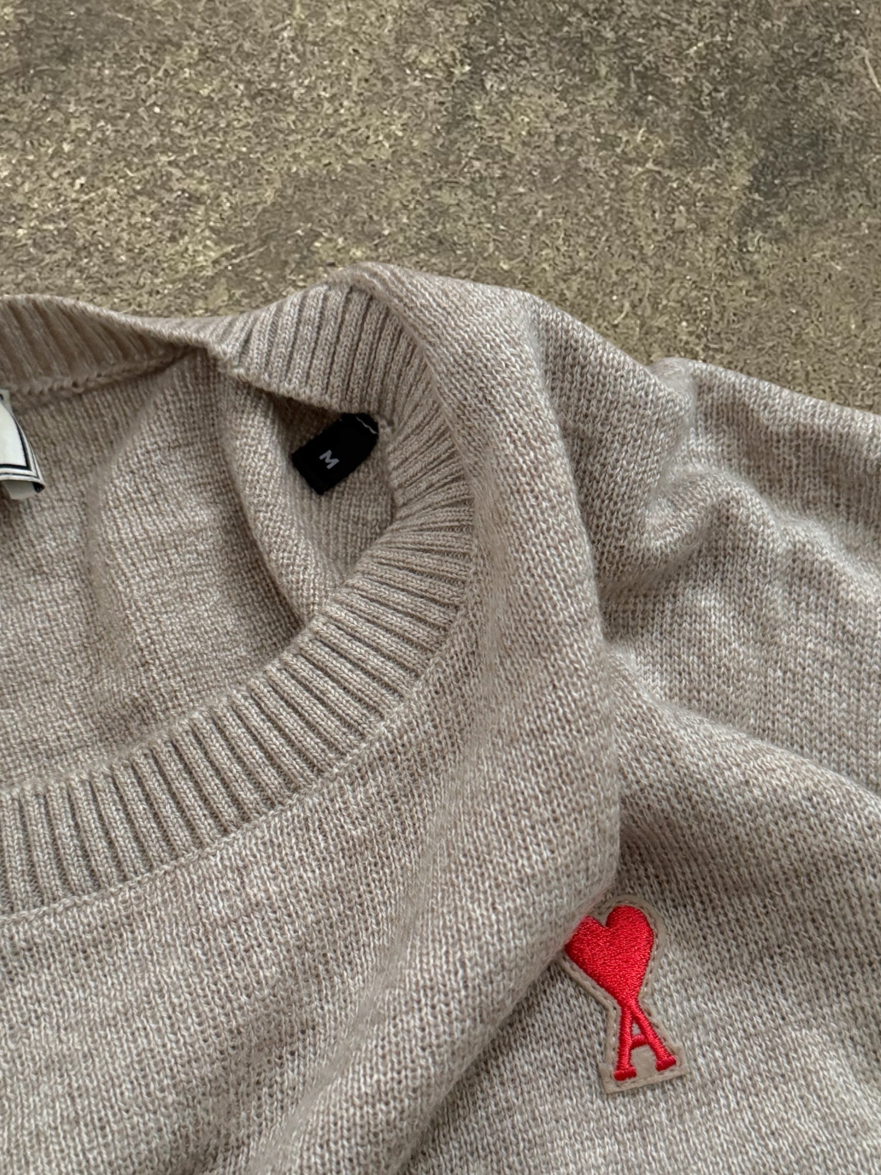 AMI HEART LOGO MERINO WOOL SWEATER