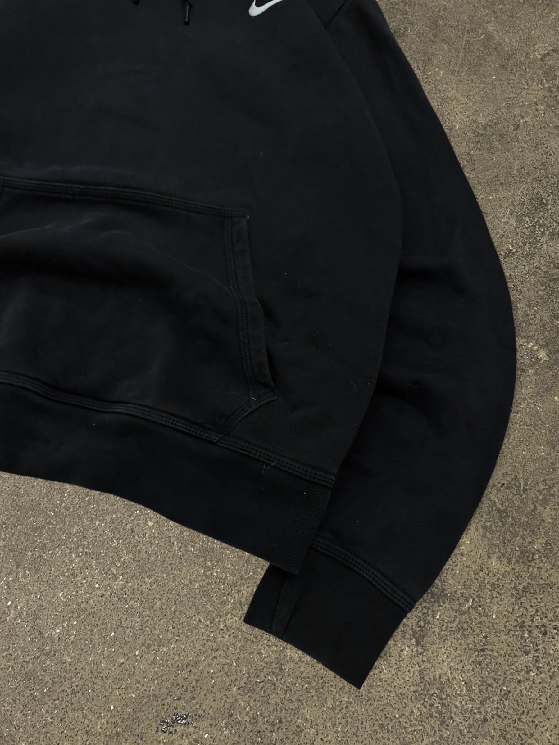 VINTAGE NIKE HOODIE